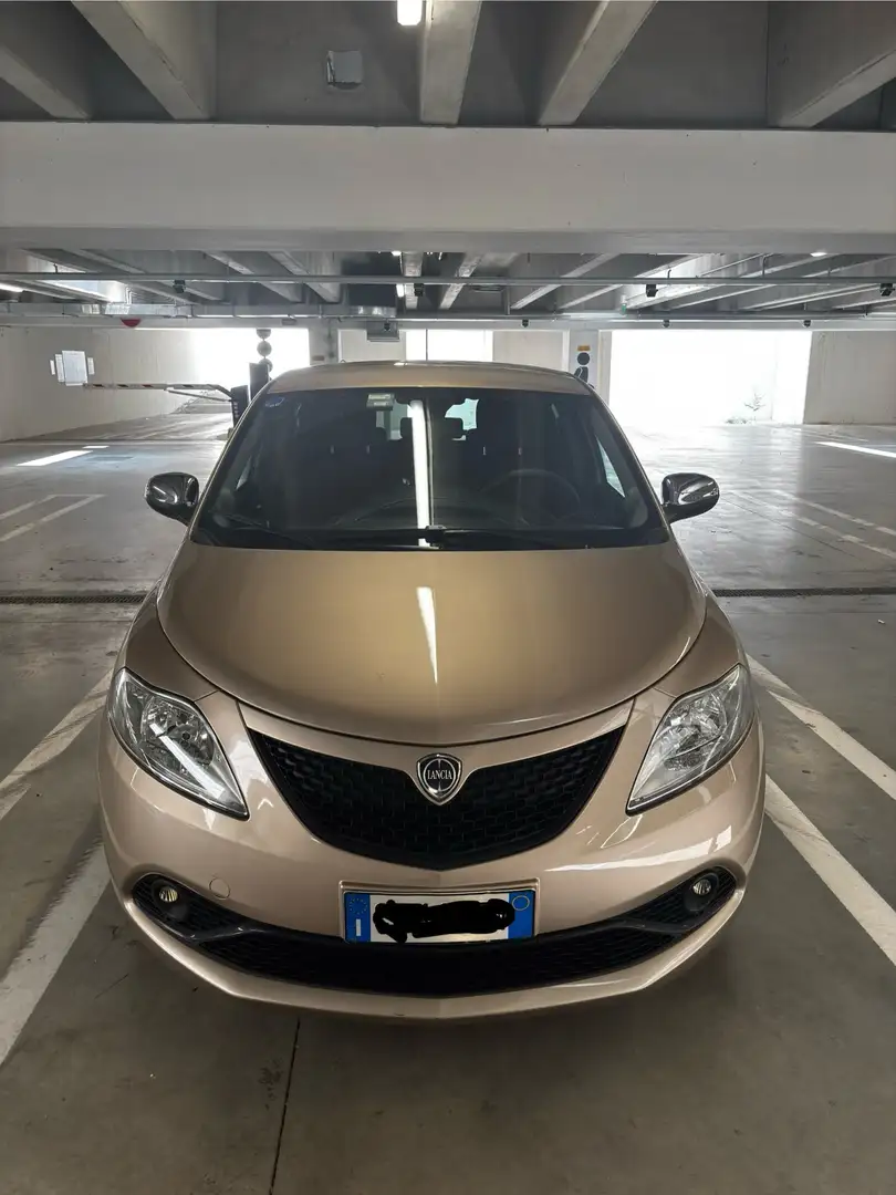 Lancia Ypsilon 1.0 firefly hybrid Gold s&s 70cv Or - 1
