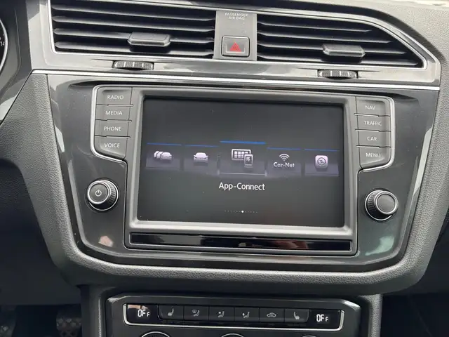 Volkswagen Tiguan view 18