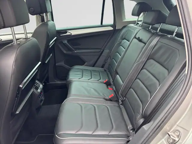 Volkswagen Tiguan view 19