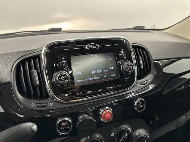 Fiat 500 view 23