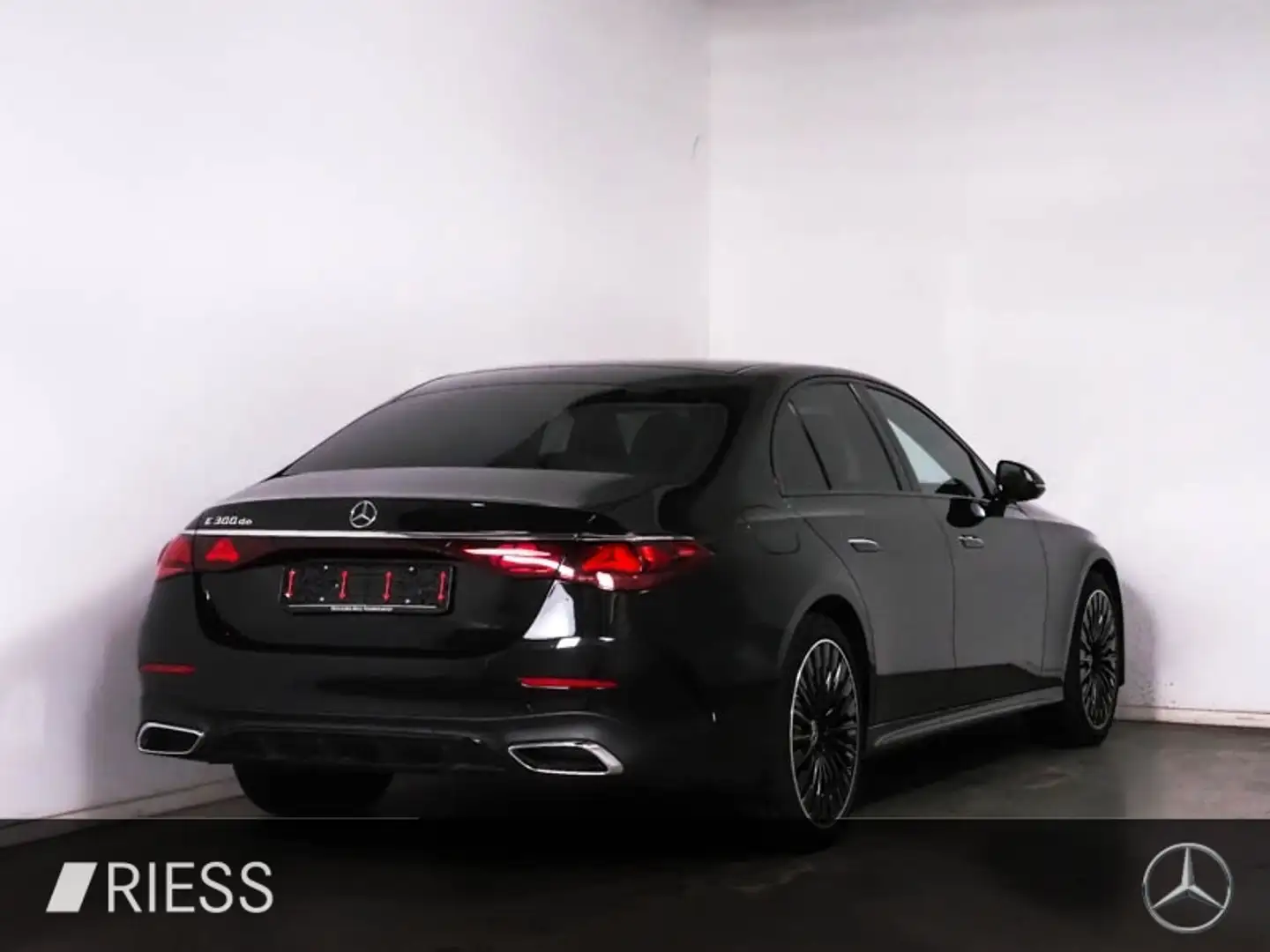 Mercedes-Benz E 300 de AMG ADVANCED SUPERSCREEN 20" NIGHT DIST Noir - 2