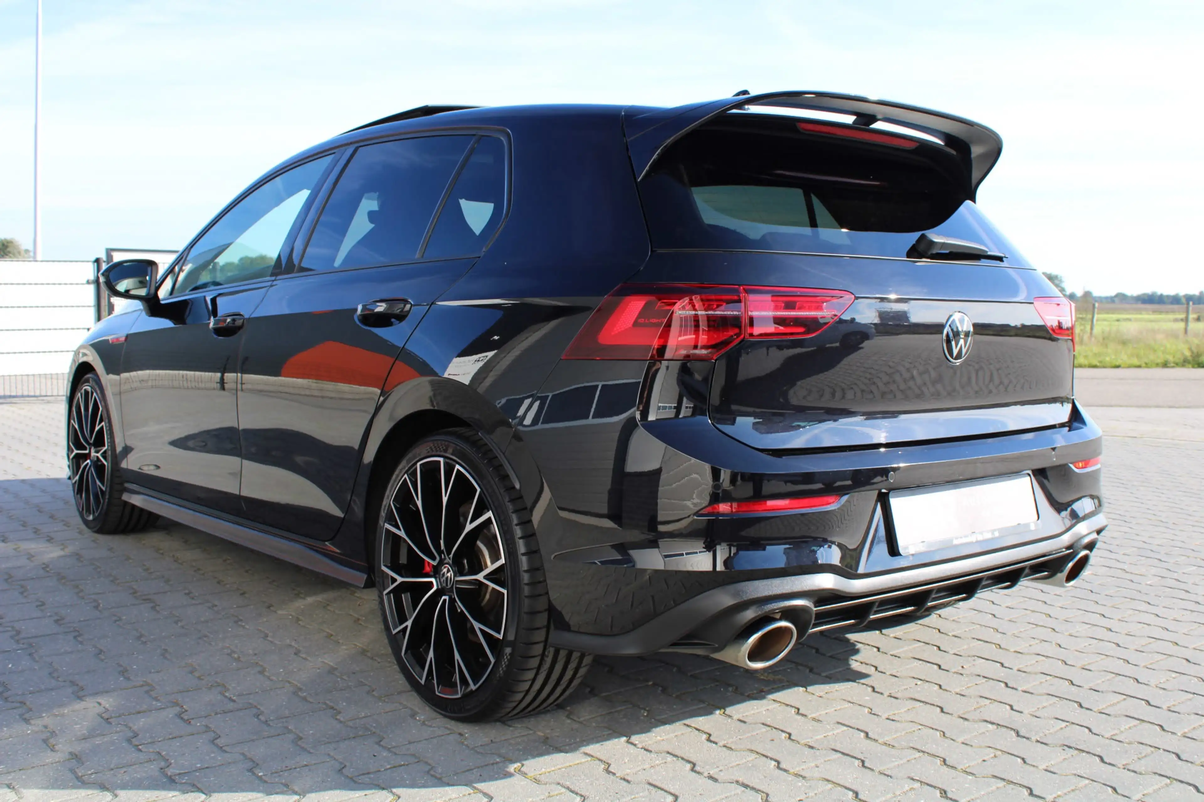 Volkswagen Golf GTI 2.0 TSI DSG CLUBSPORT|PANO|IQ|SFEER|PDC V+A|BOM VO — photo 9
