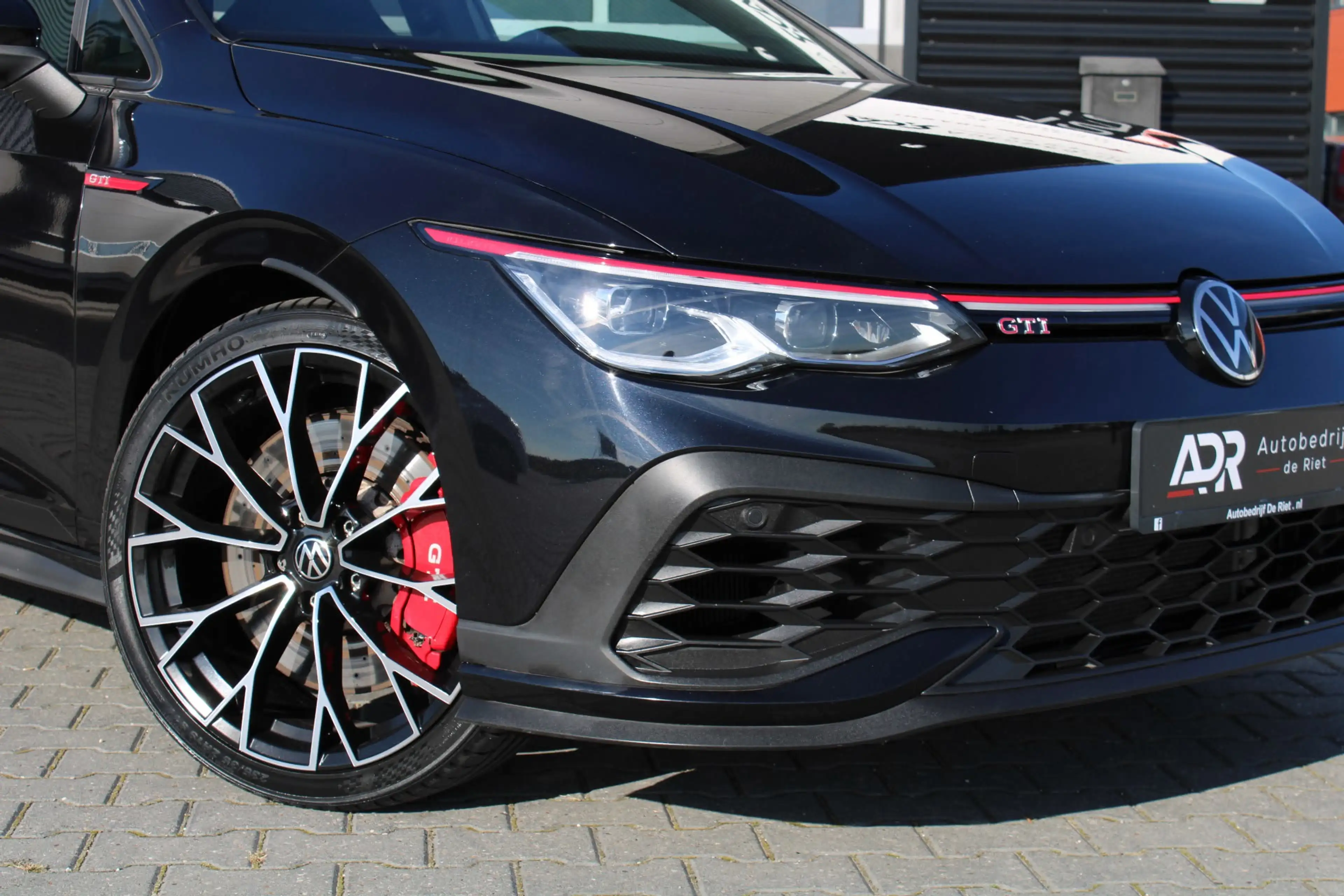 Volkswagen Golf GTI 2.0 TSI DSG CLUBSPORT|PANO|IQ|SFEER|PDC V+A|BOM VO — photo 4