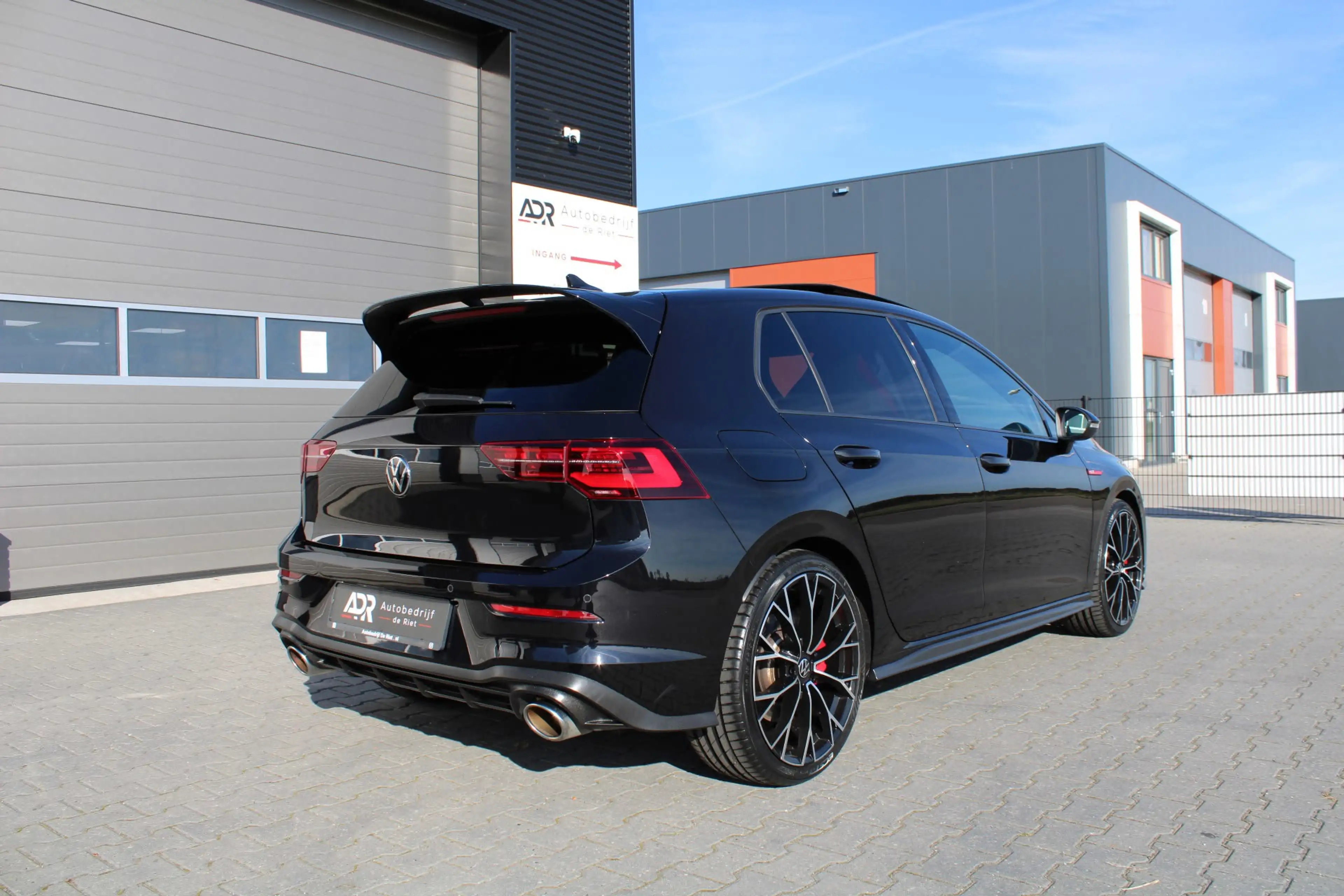 Volkswagen Golf GTI 2.0 TSI DSG CLUBSPORT|PANO|IQ|SFEER|PDC V+A|BOM VO — photo 7