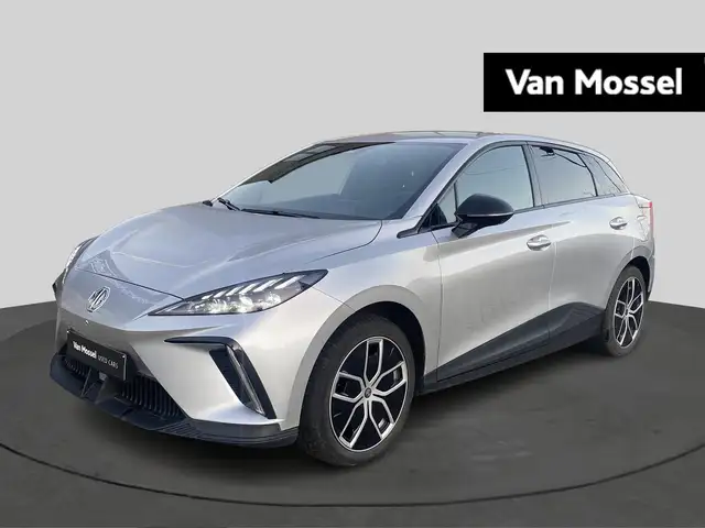 MG MG4 64 kWh Luxury