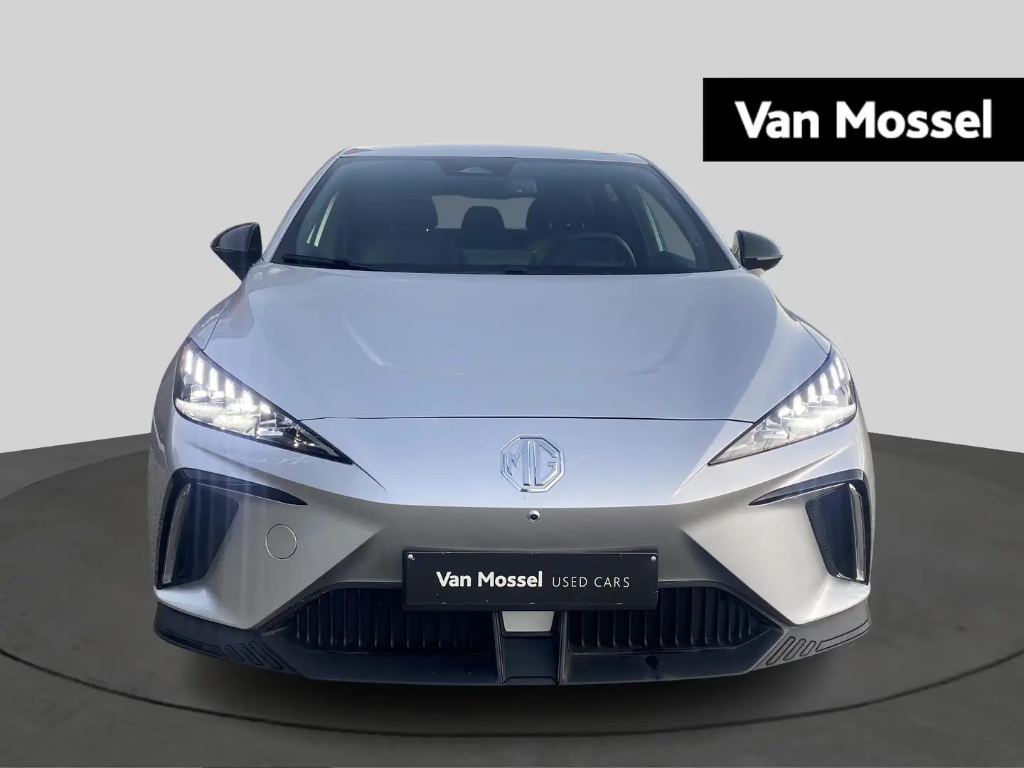 MG MG4 64 kWh Luxury Argent - 2