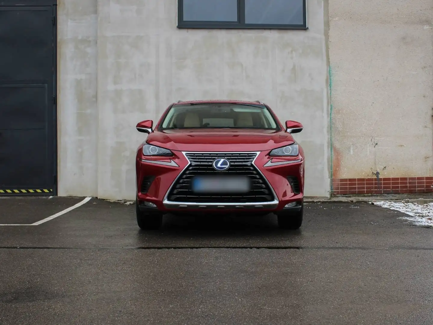 Lexus NX 300h NX 300h 2.5 Hybrid Rot - 2