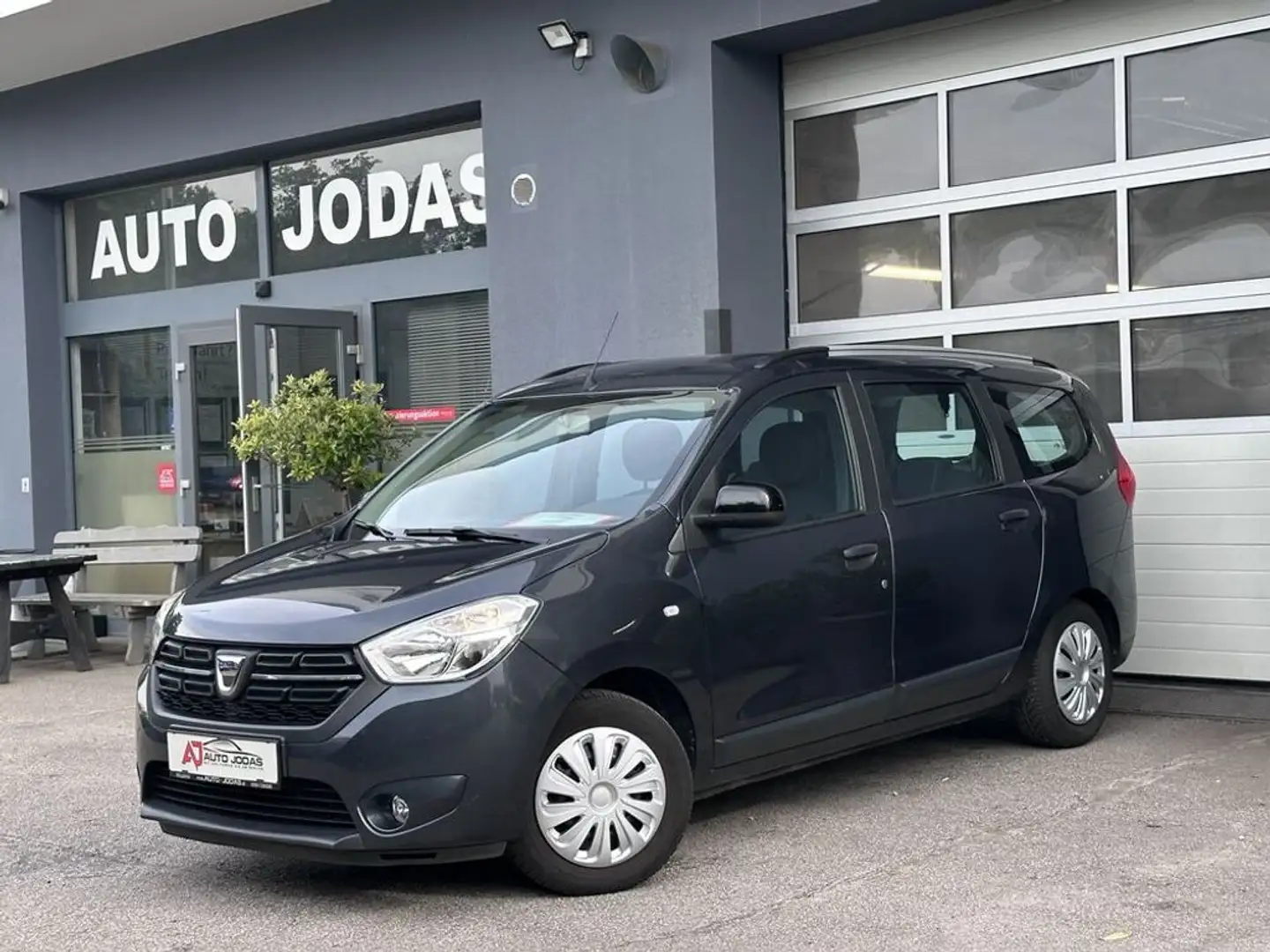 Dacia Lodgy Supreme TCe 100 **Navigation/Tempomat** Grau - 2