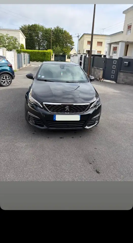 Peugeot 308 PureTech 130ch S\u0026S EAT8 GT Line
