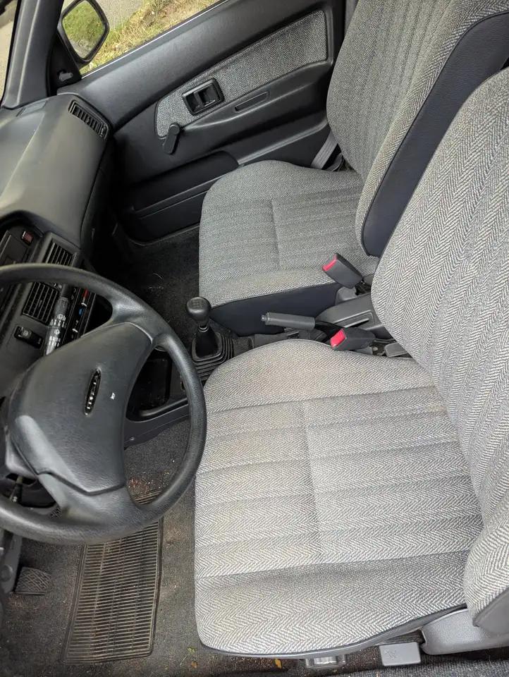 Toyota Corolla 1.3 XLi LiftBack, foto 8
