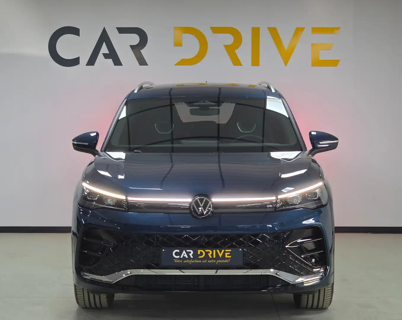 Volkswagen Tiguan 2.0 TDI R-Line DSG CAMERA 360/FULL OPTIONS/6370 KM Bleu - 2