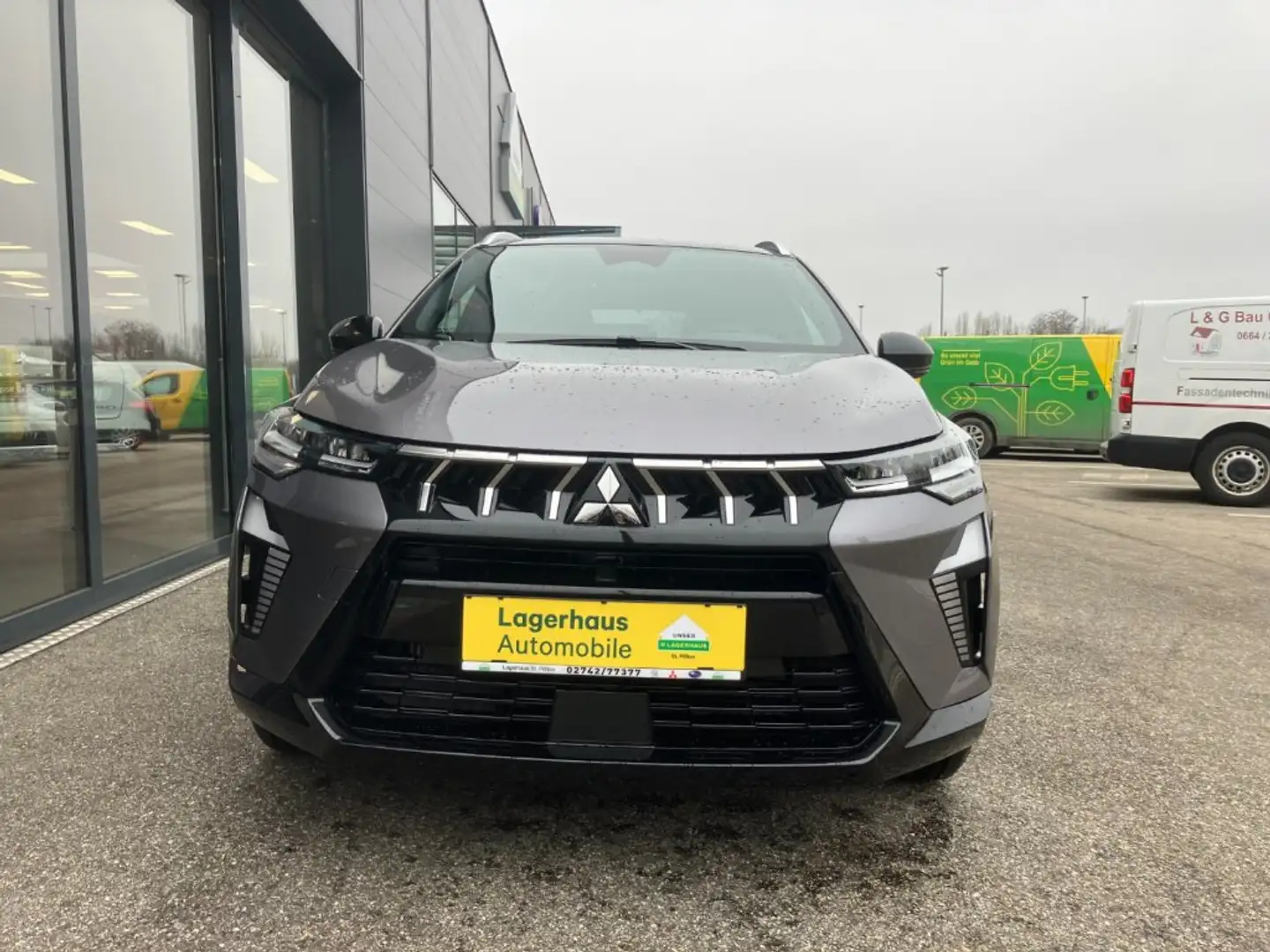 Mitsubishi ASX 1,0 Petrol YUKI Invite S+C 25 Grau - 2