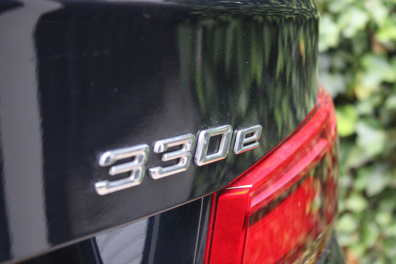 BMW 330 3-serie 330e Centennial High Executive — photo 25