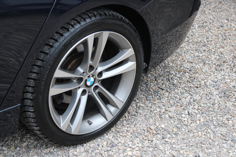 BMW 330 3-serie 330e Centennial High Executive — photo 32