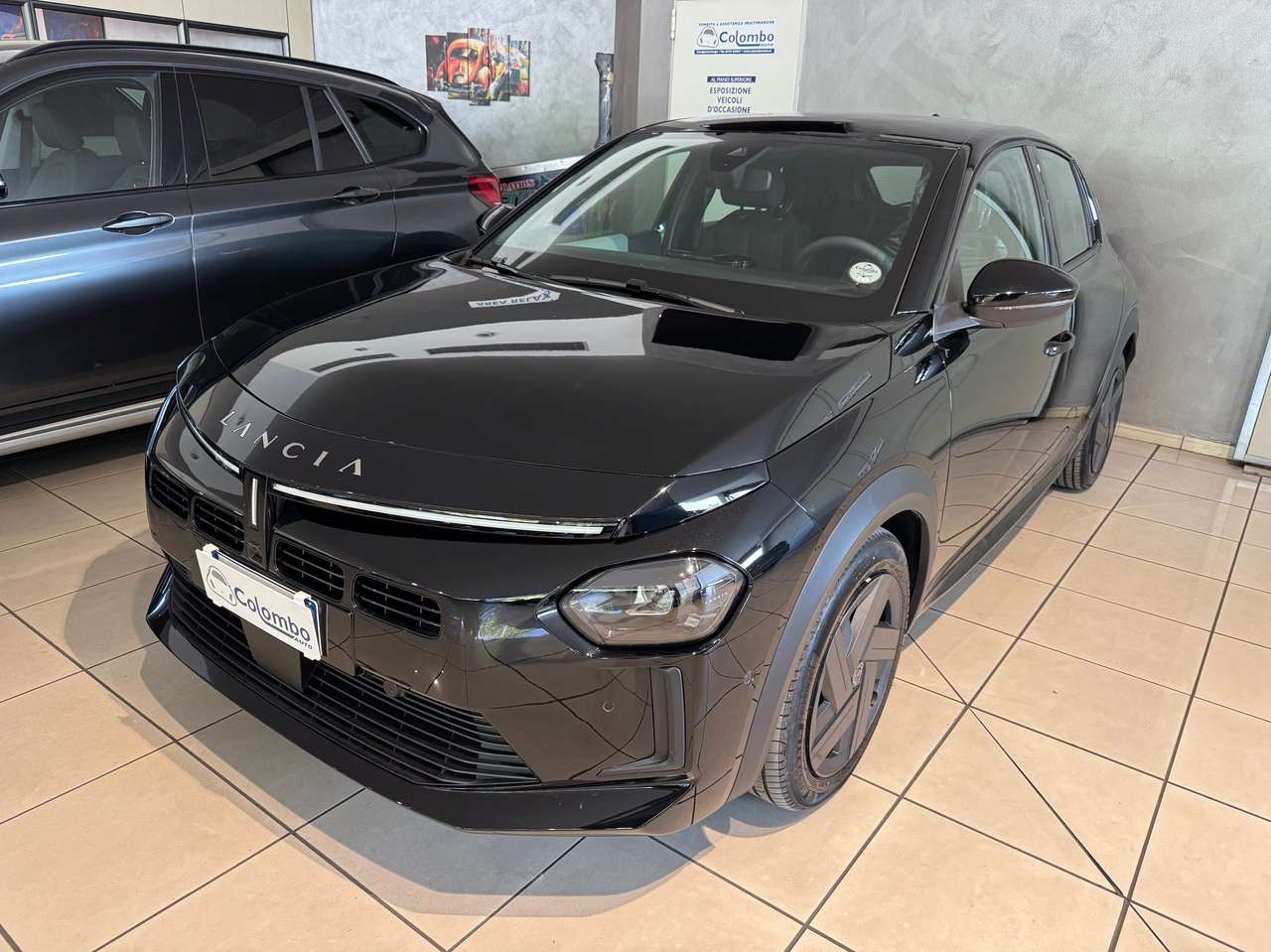 Lancia Ypsilon 1.2 mhev 110cv e-dct App conn Led Cam 16" Neopat