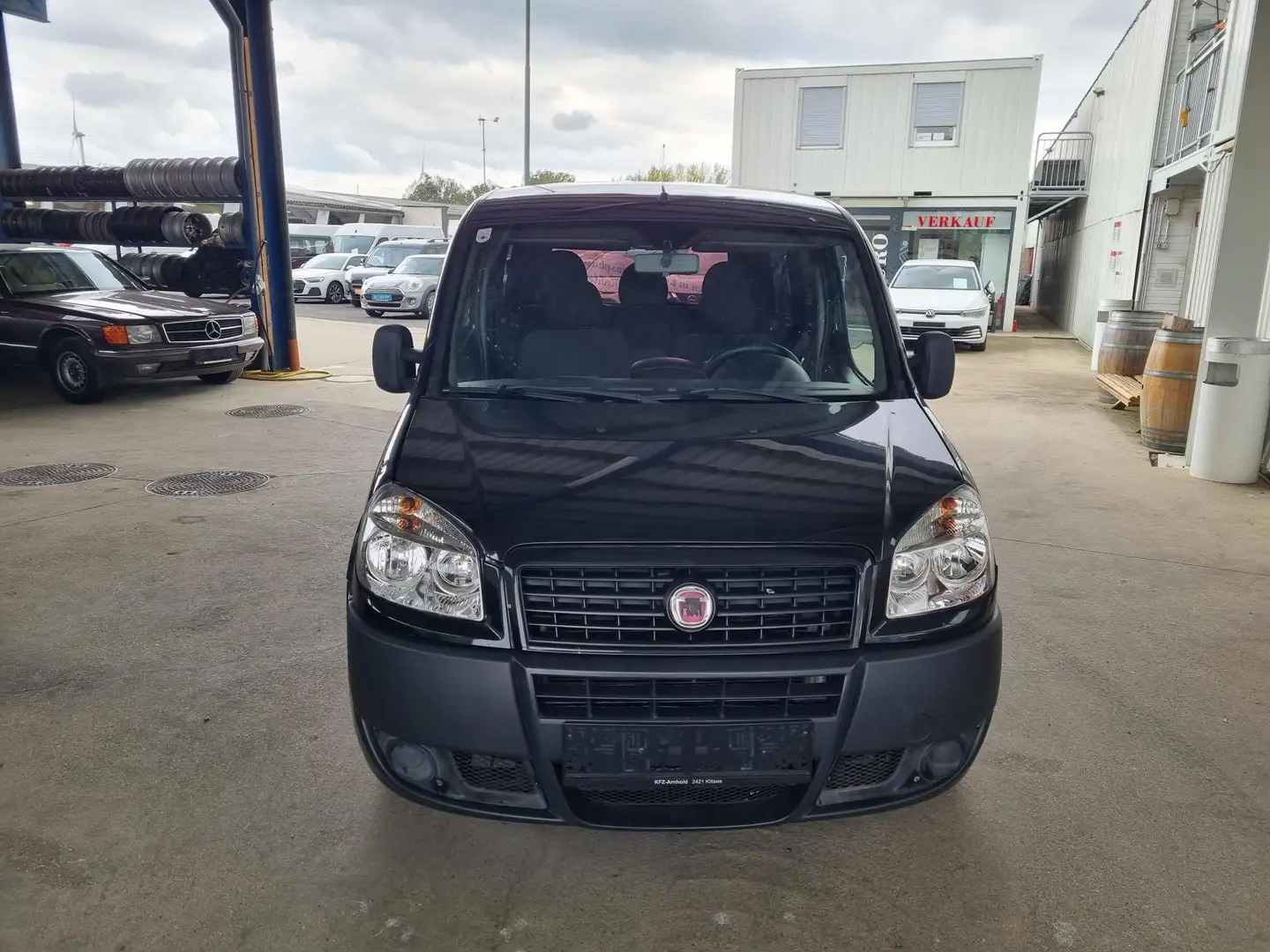 Fiat Doblo Doblo 1,3 JTD Multijet Active Zwart - 2