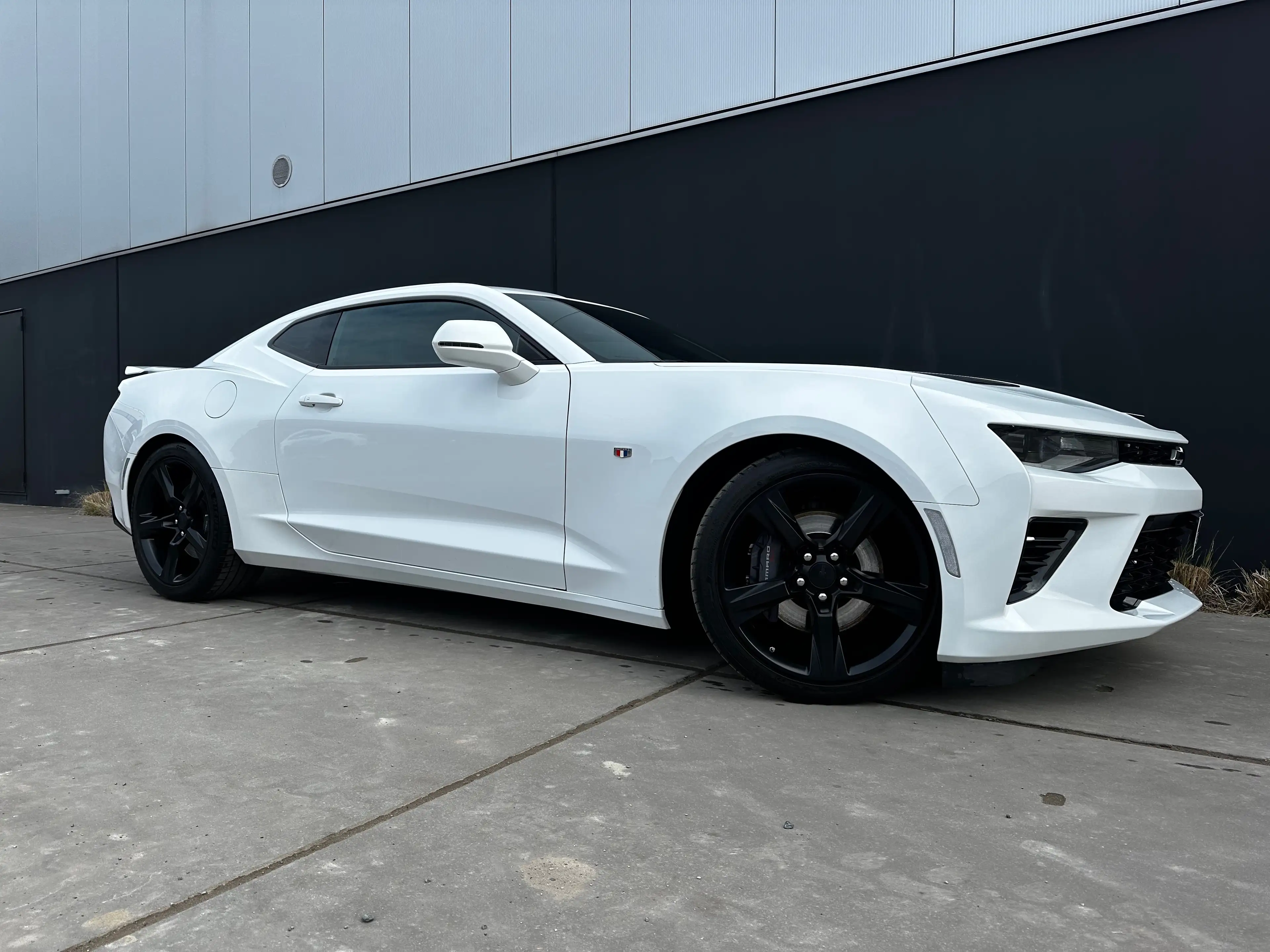 Chevrolet Camaro 6.2i V8 *AUT.*LEDER*BOSE*NAVI*LED*CAMERA*HUD*KEYLESS*20"ALU*BREMBO*EUROPEAN CAR!*