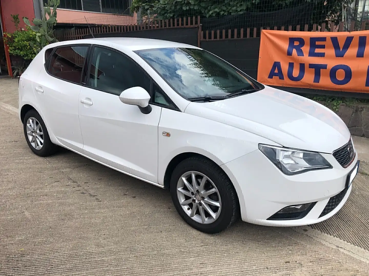 SEAT Ibiza 1.2 70 CV 5p. Reference Bianco - 2