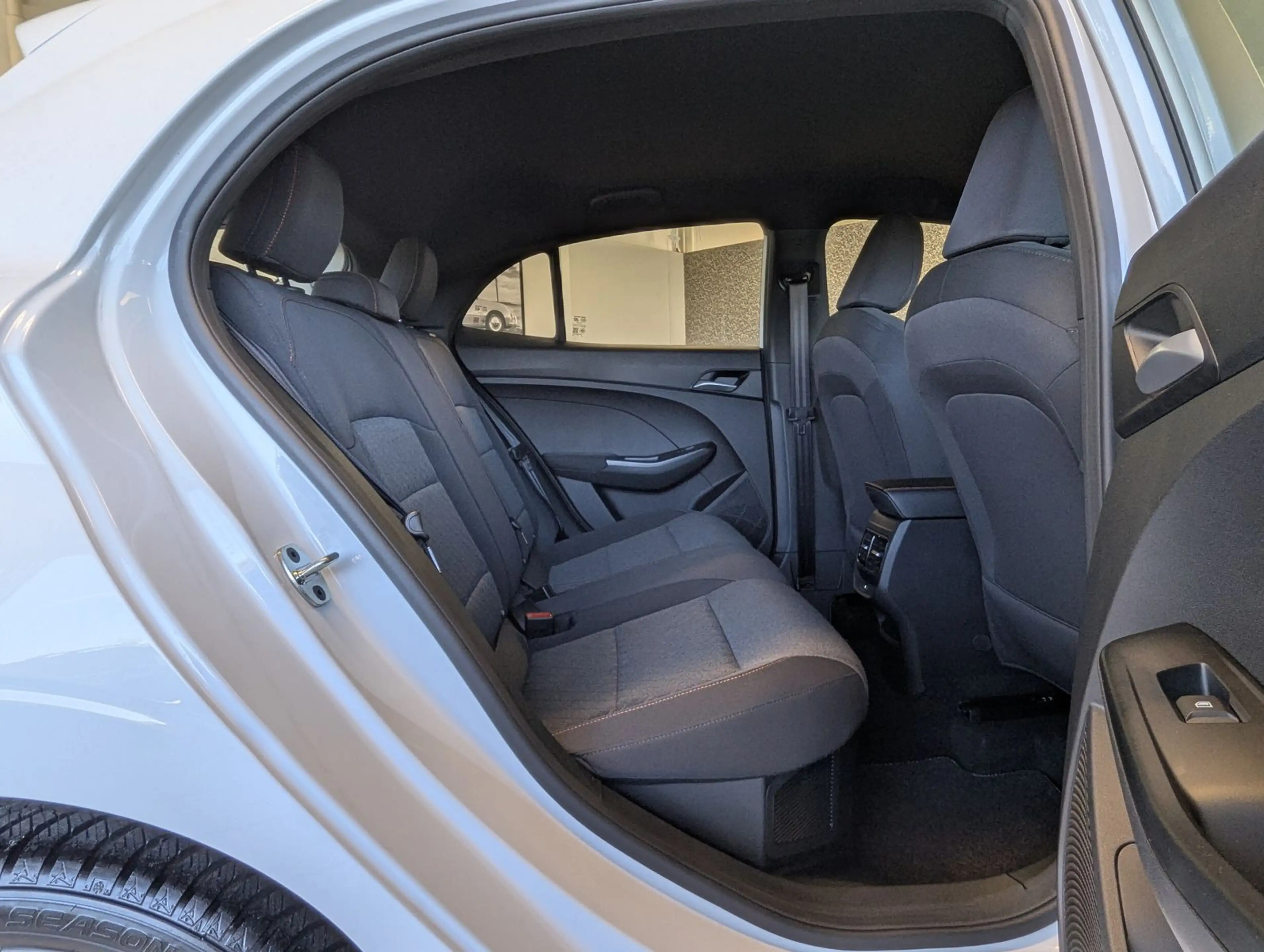 MG MG3 1.5 Hybrid+ Comfort Kamera Navi ACC 16" — photo 16