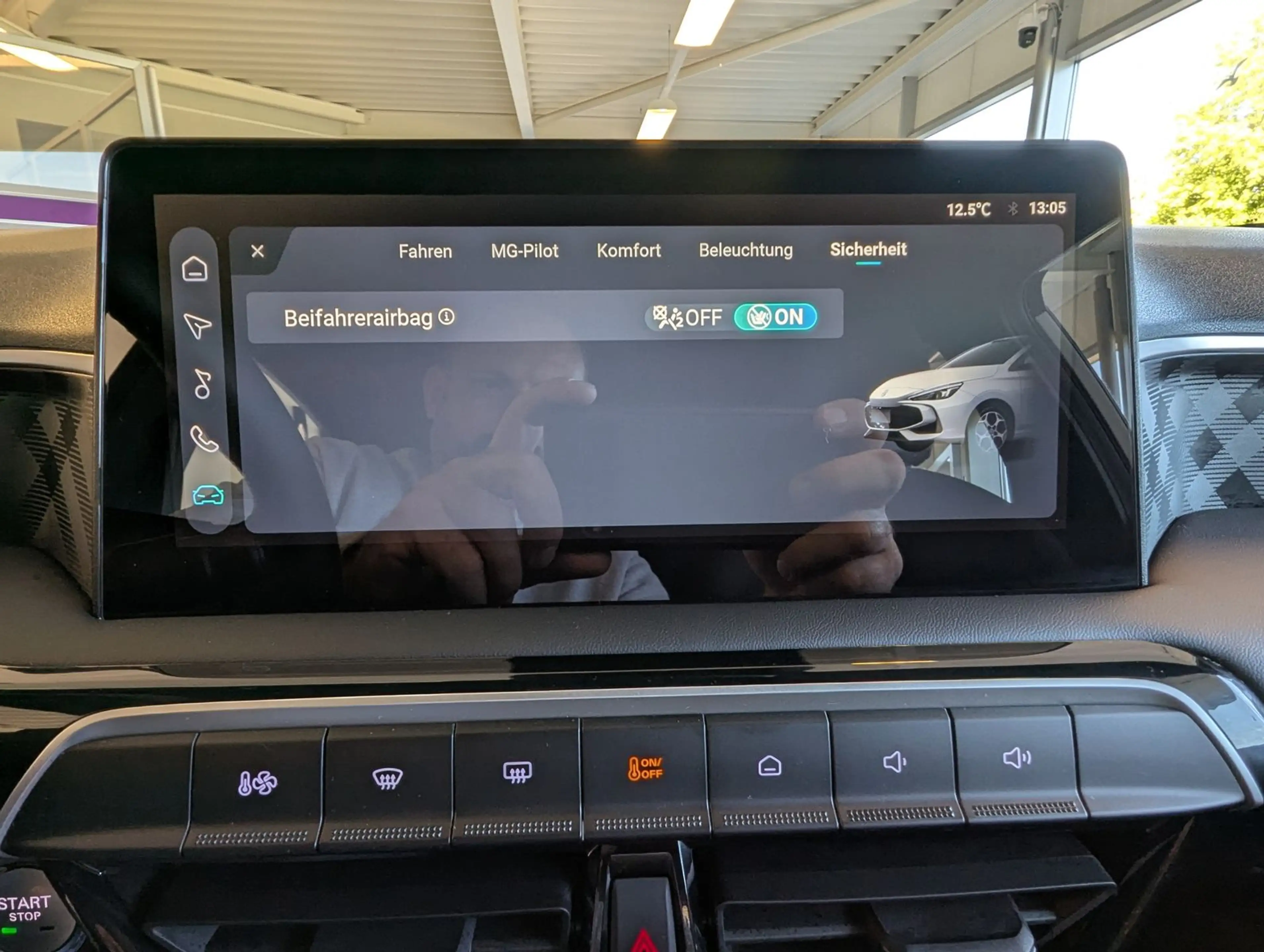 MG MG3 1.5 Hybrid+ Comfort Kamera Navi ACC 16" — photo 35