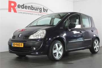 1.6-16V Expression - Cruise / Parksens. achter