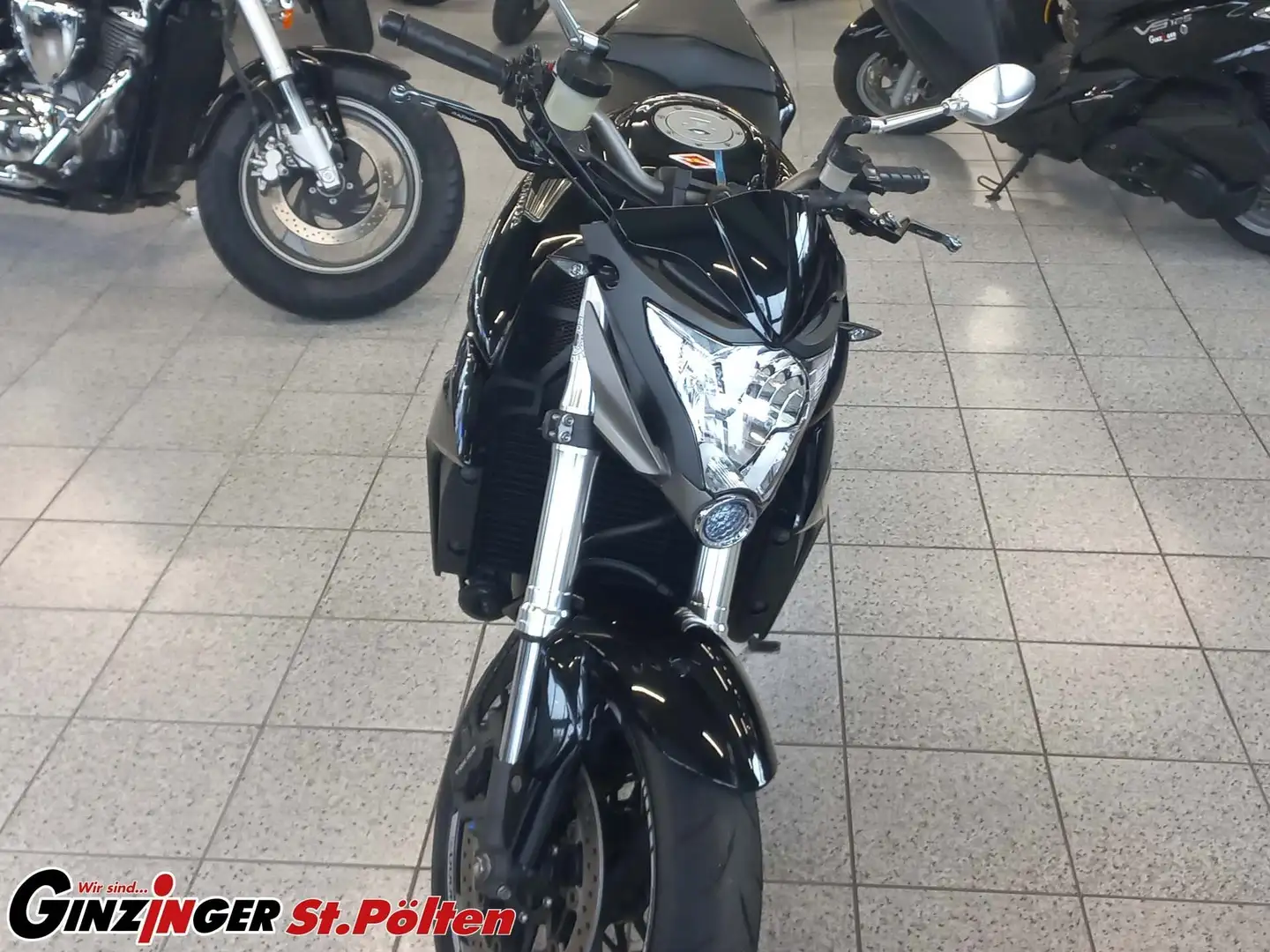 Honda Hornet Schwarz - 2