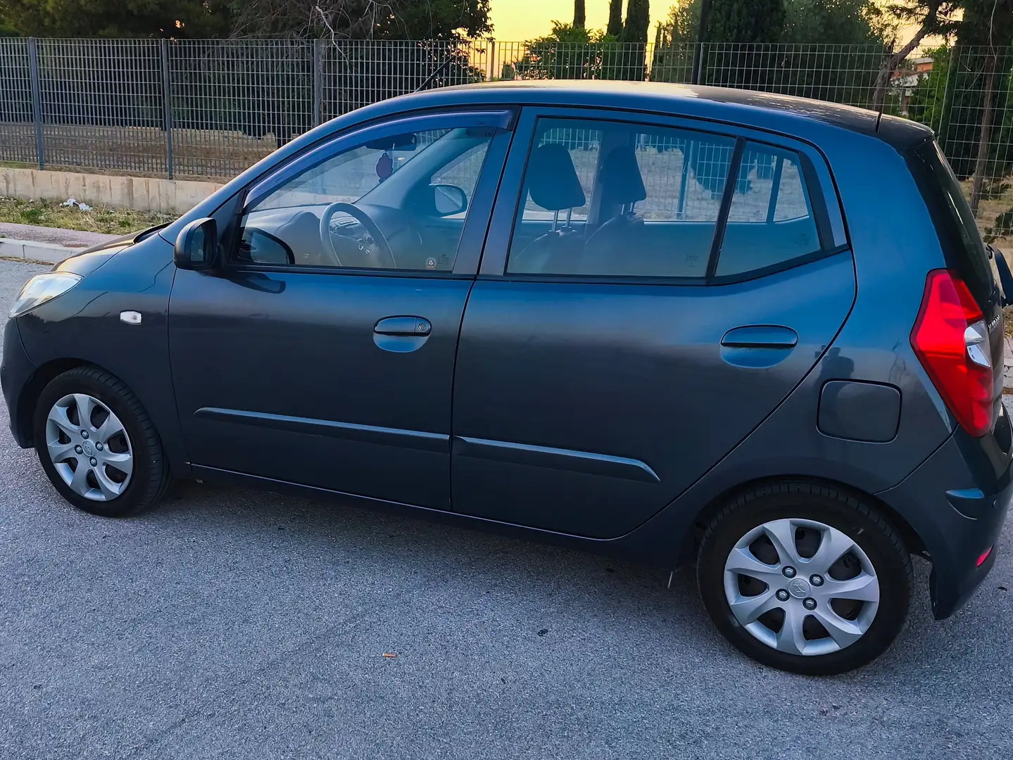 Hyundai i10 i10 I  1.1 Classic Grigio - 1