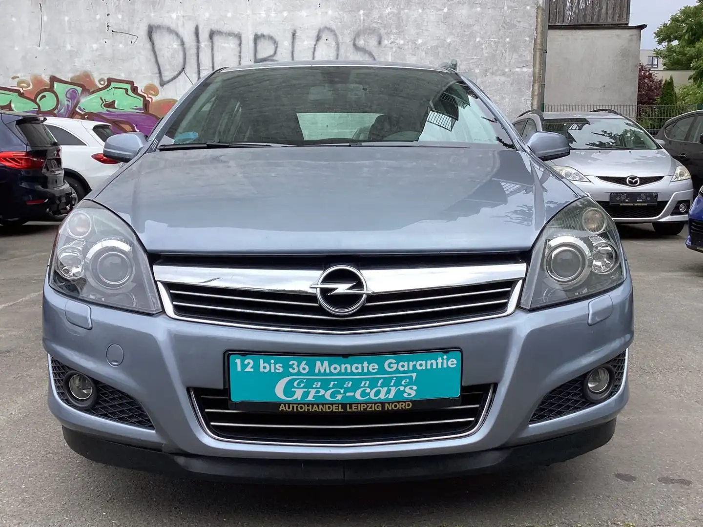 Opel Astra H Lim. Innovation Silber - 2