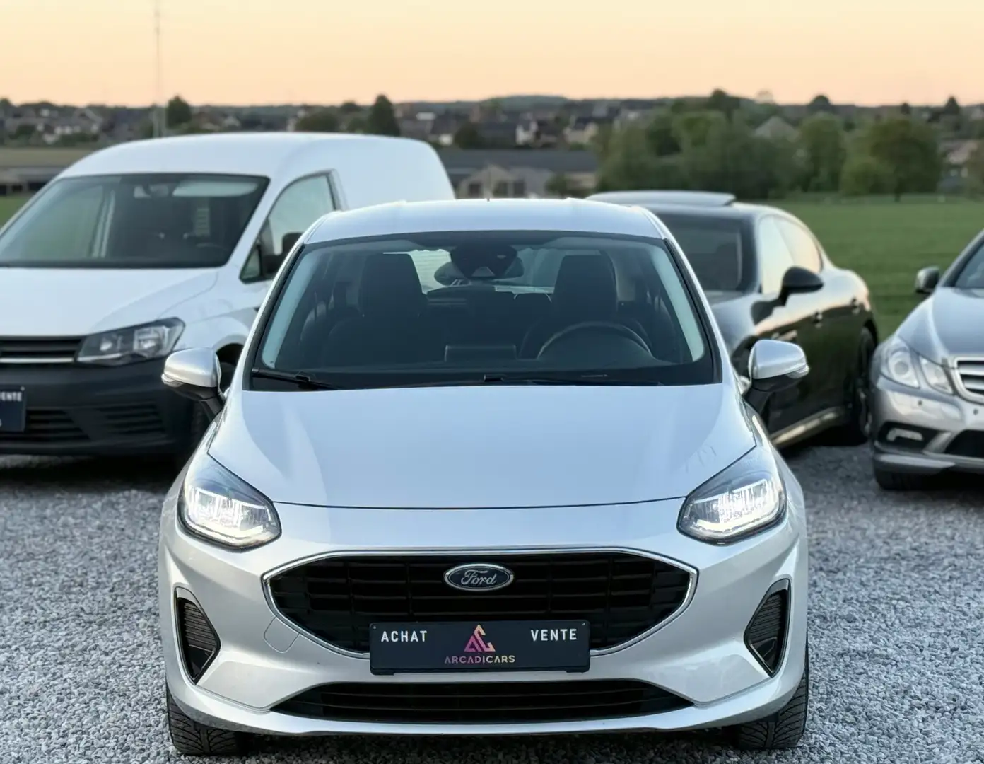 Ford Fiesta CAR PLAY - SIEGES CHAUFFANT - CRUISE CONTROL Grijs - 2