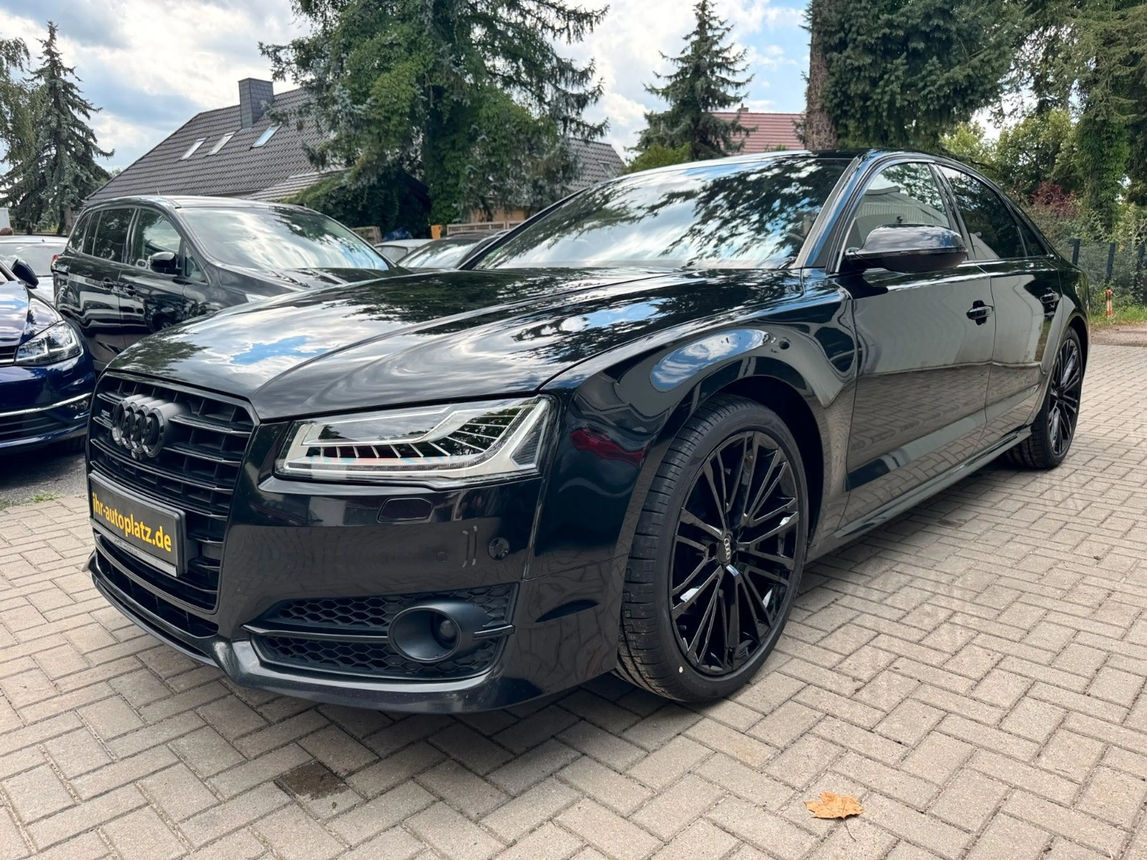 Audi A8 3.0 TDI | quattro | S Line | HeadUp | Schiebe