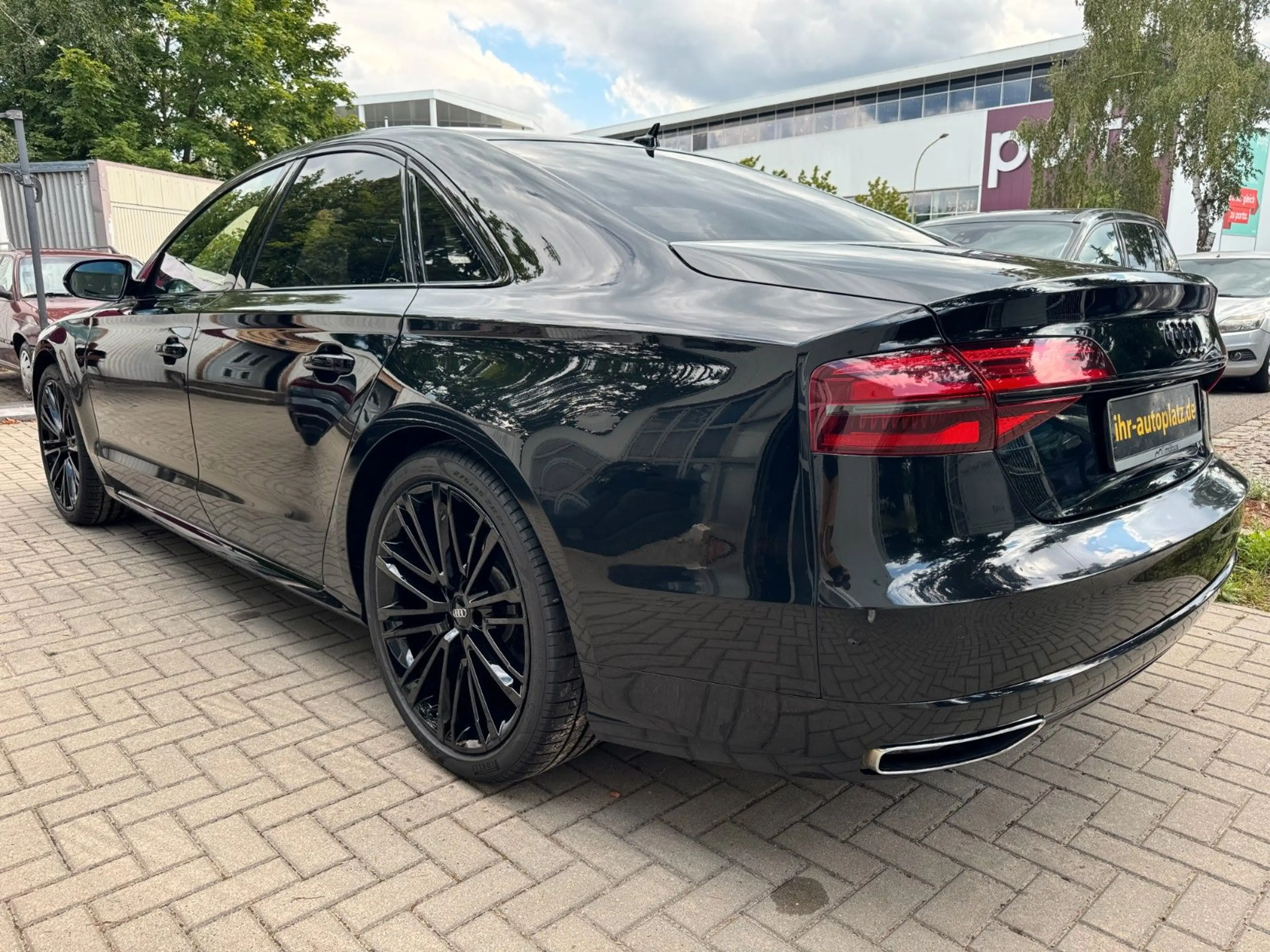 Audi A8 3.0 TDI | quattro | S Line | HeadUp | Schiebe — photo 3