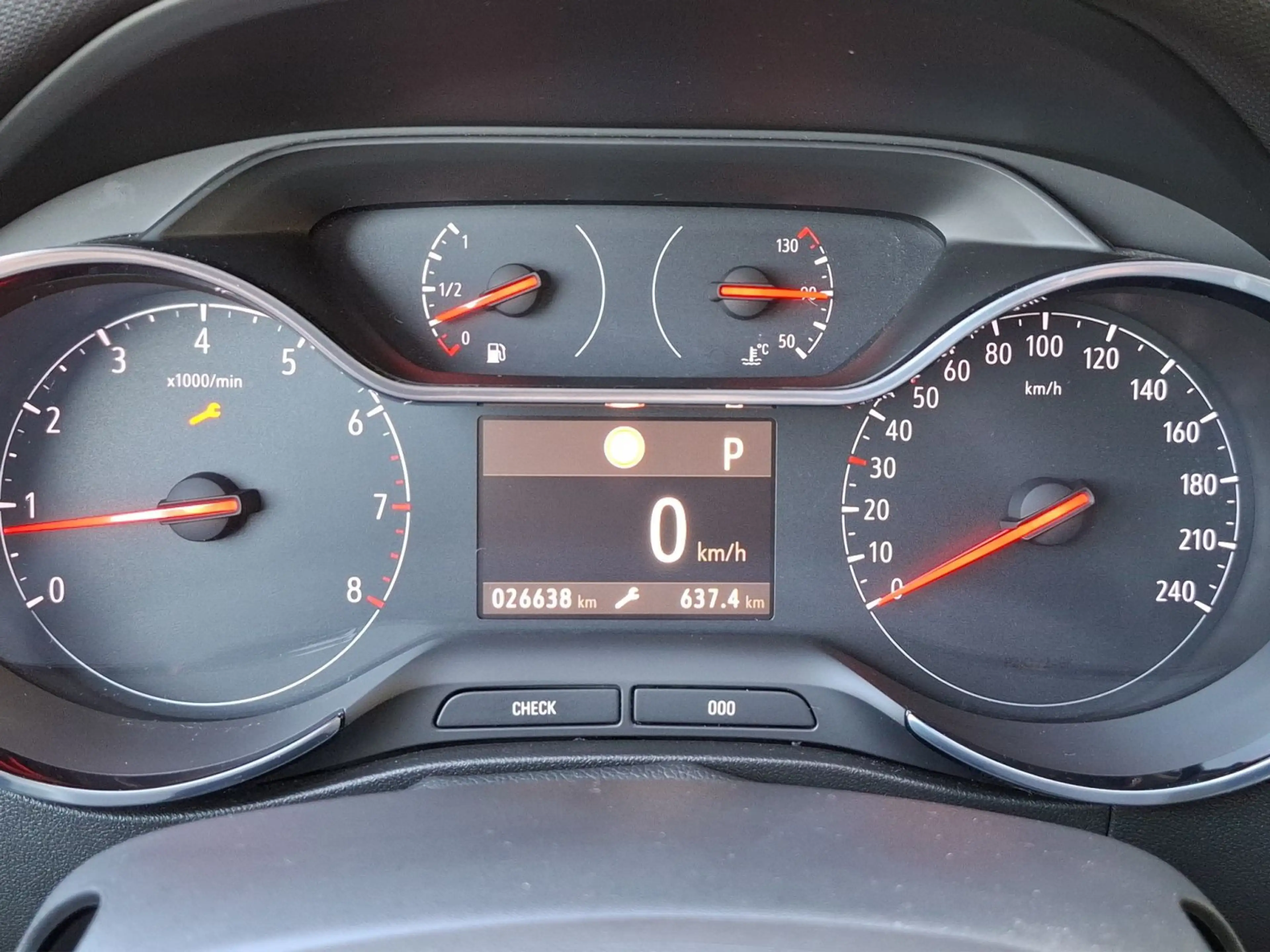 Opel Crossland Opel Crossland 1.2 Elegance — photo 11