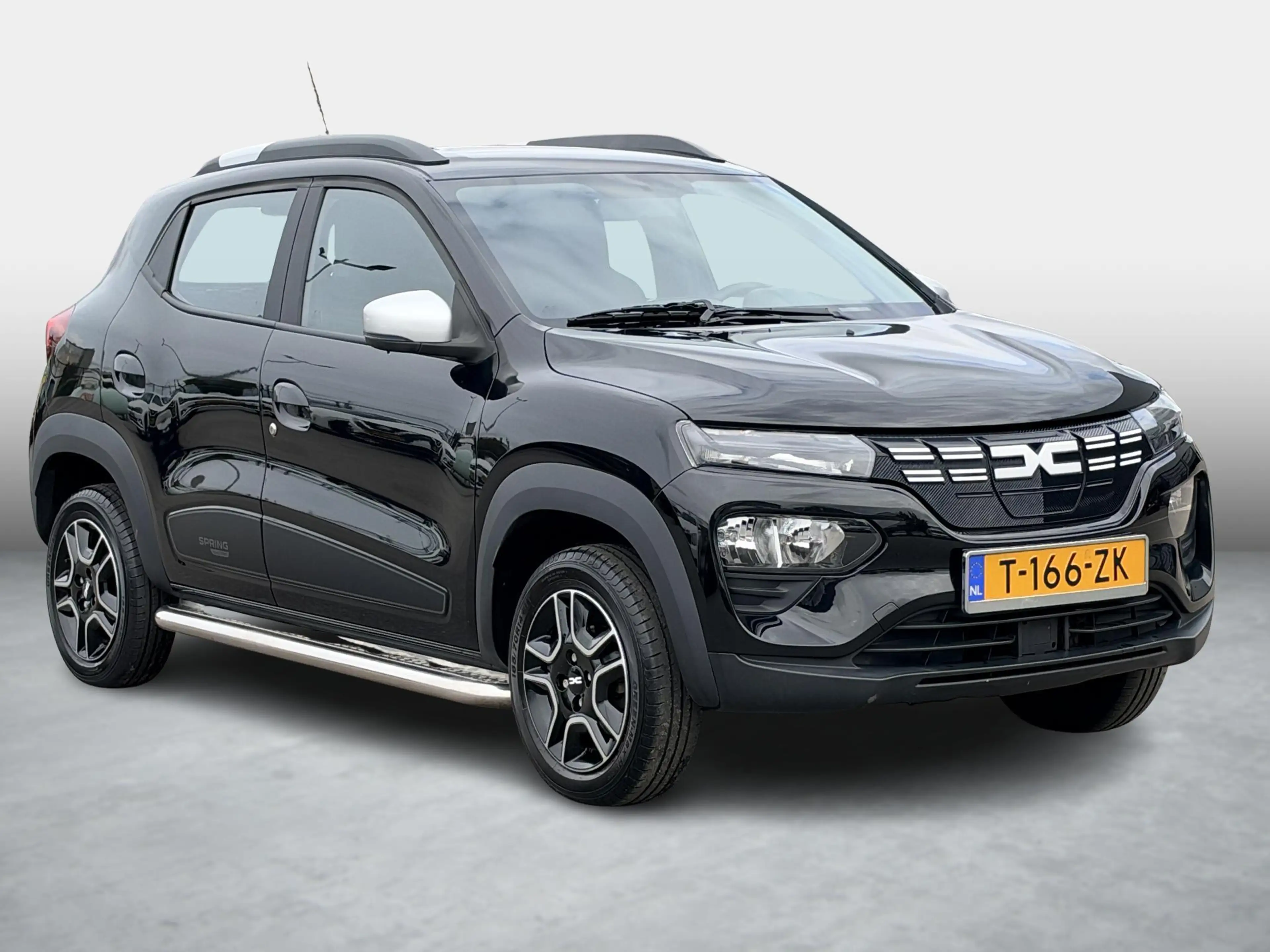 Dacia Spring Expression 27 kWh SoH 93,1% | Apple & Android | Na — photo 13