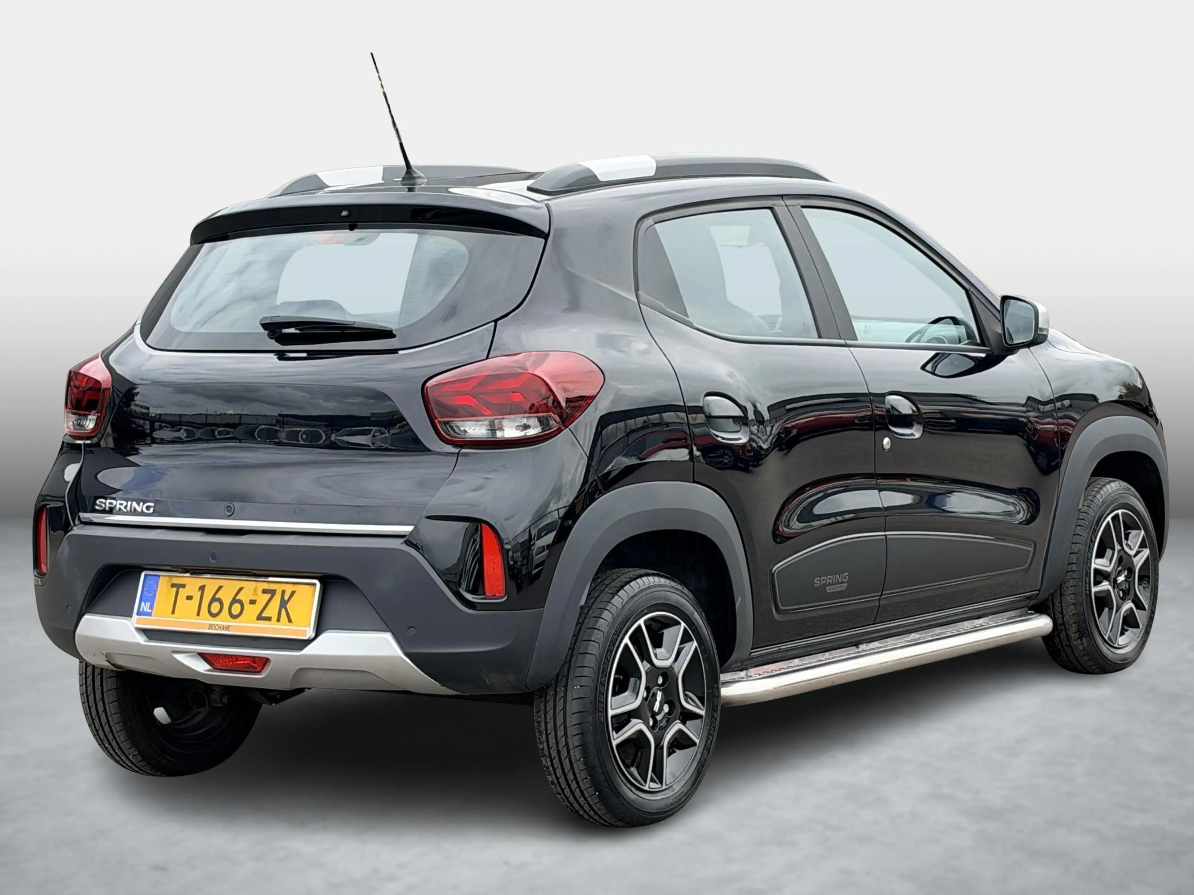 Dacia Spring Expression 27 kWh SoH 93,1% | Apple & Android | Na — photo 5