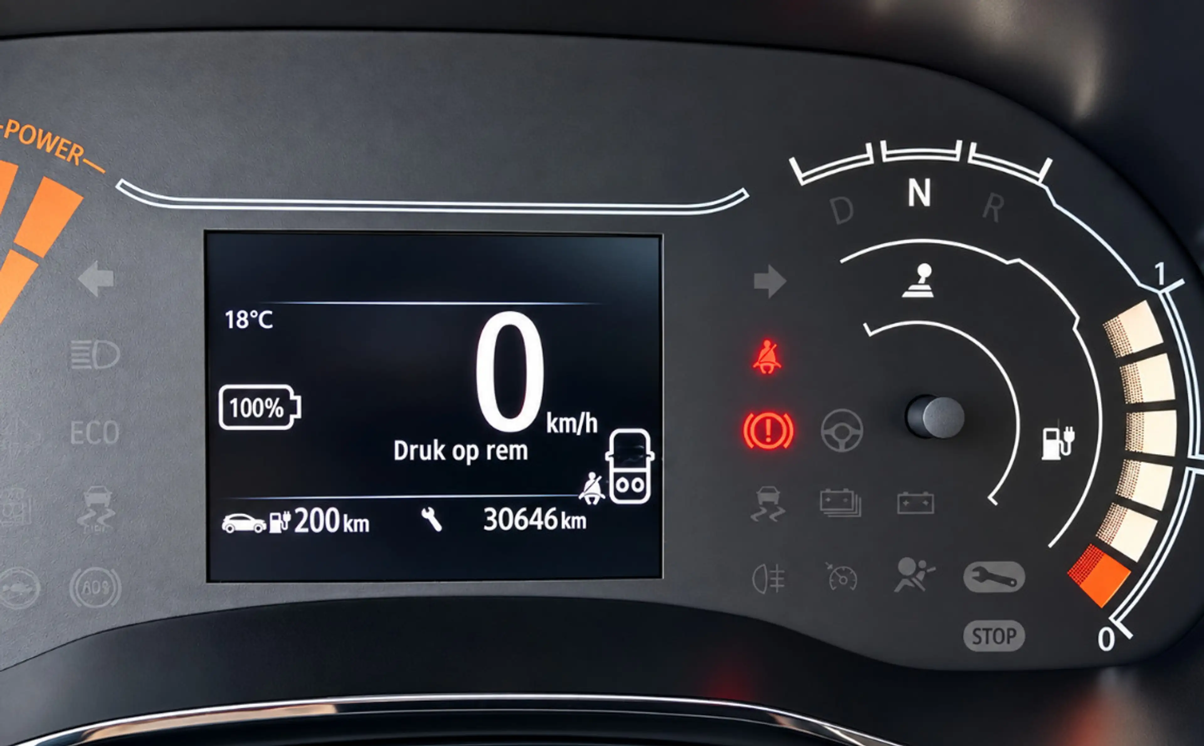 Dacia Spring Expression 27 kWh SoH 93,1% | Apple & Android | Na — photo 11