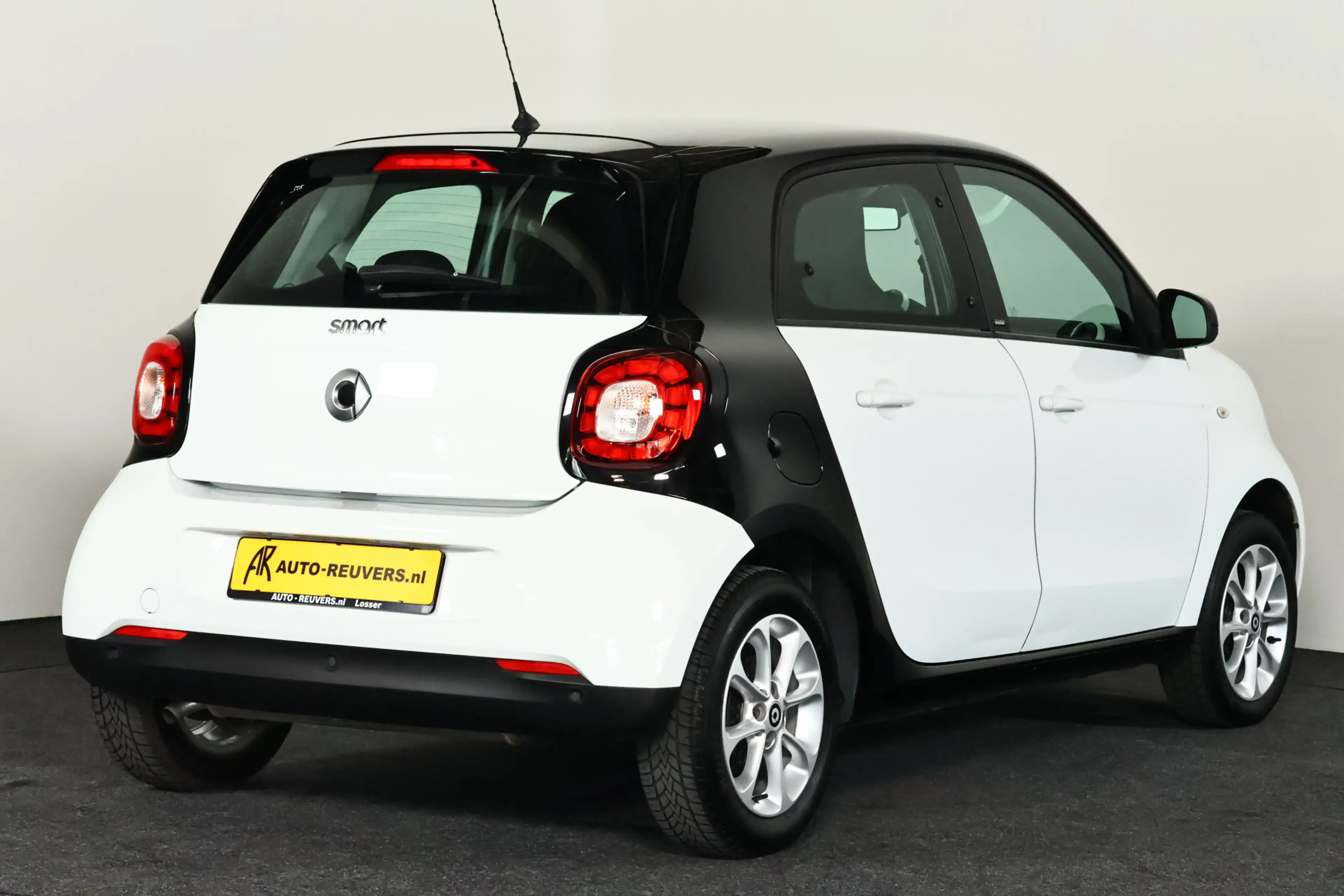 smart forFour 1.0 Passion / Clima / Cruisecontrol / Allseason / — photo 2