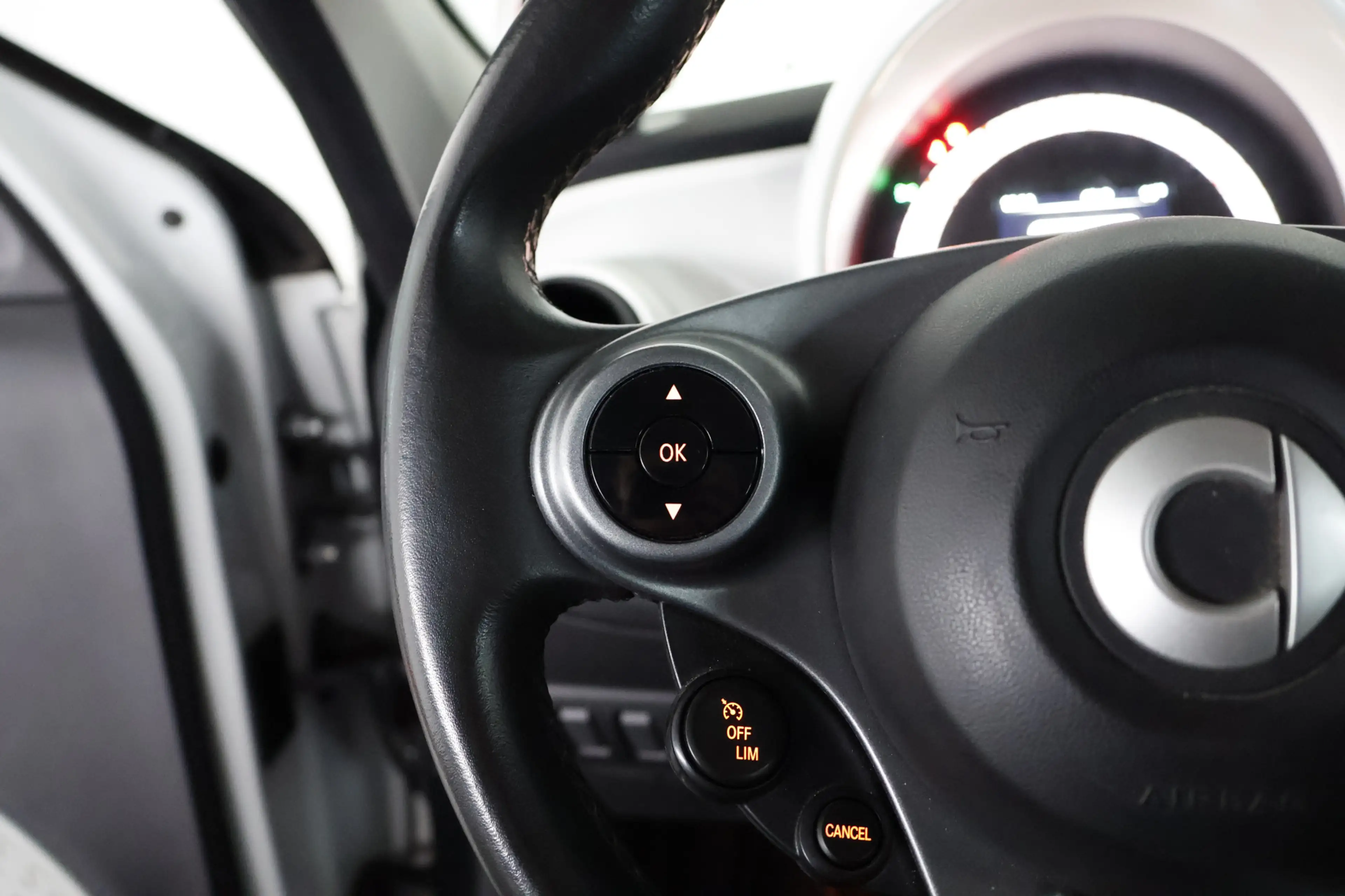 smart forFour 1.0 Passion / Clima / Cruisecontrol / Allseason / — photo 21