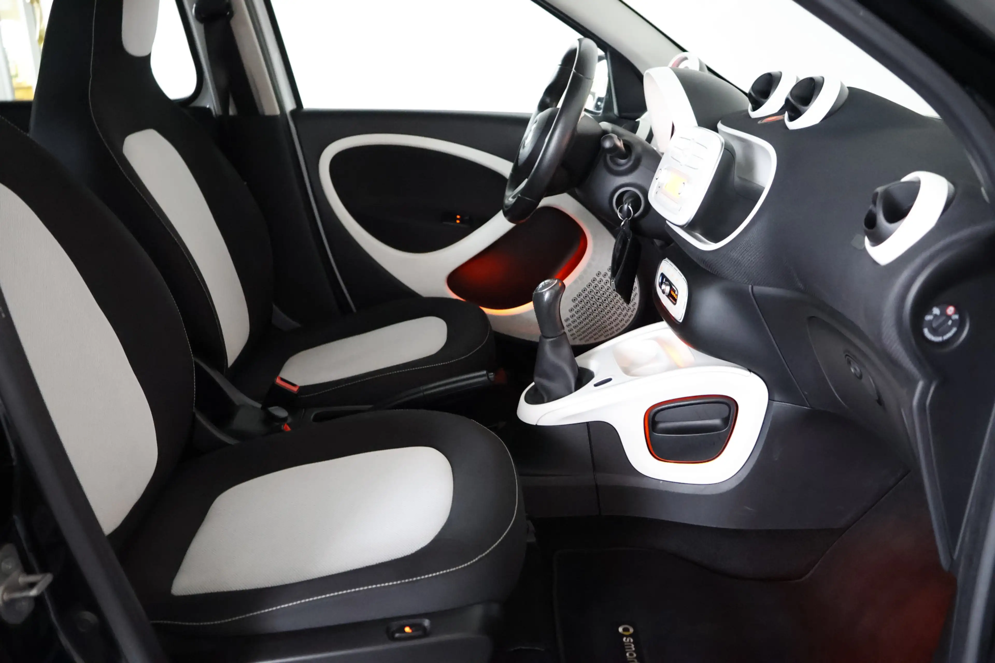 smart forFour 1.0 Passion / Clima / Cruisecontrol / Allseason / — photo 12