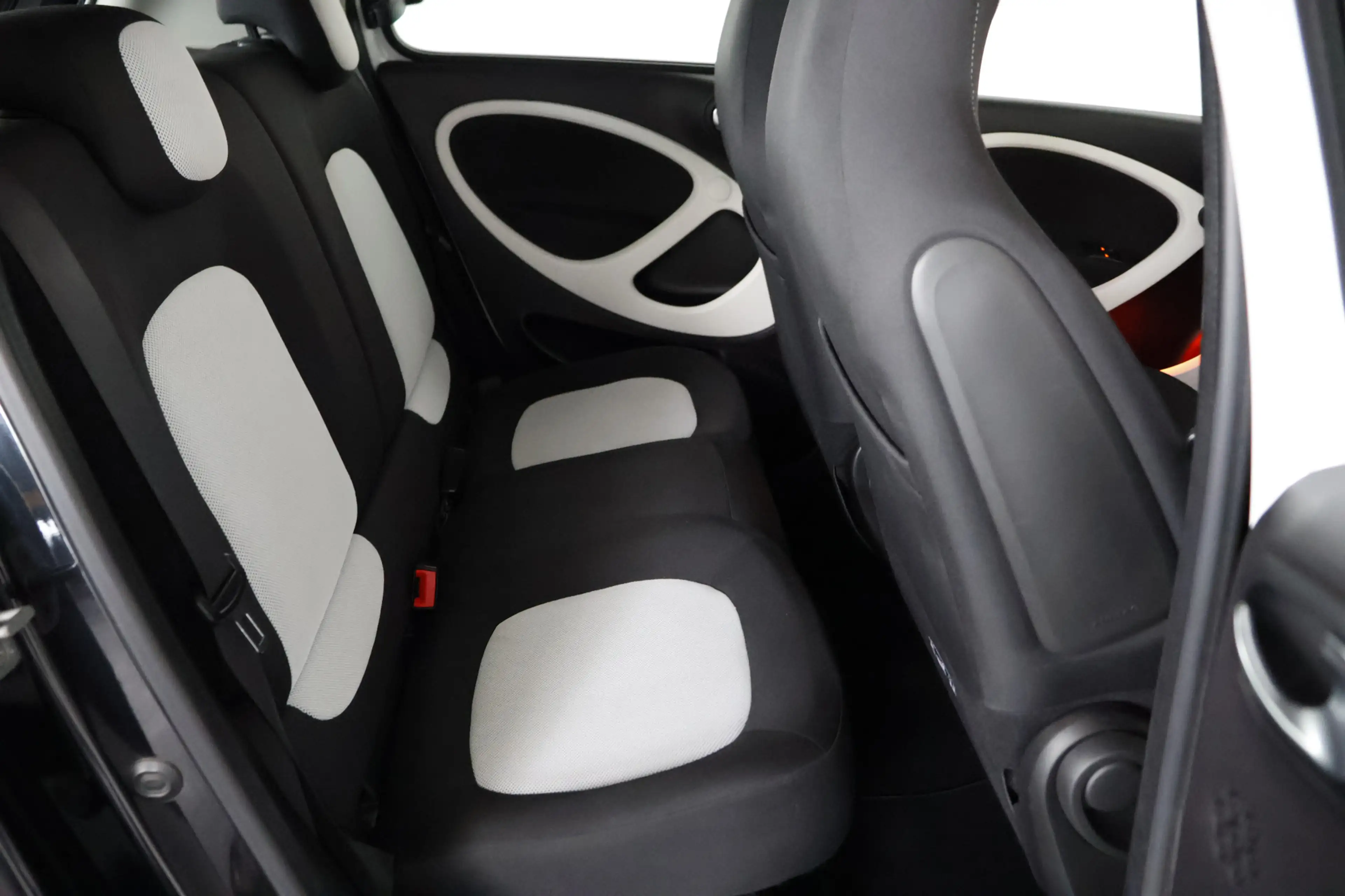 smart forFour 1.0 Passion / Clima / Cruisecontrol / Allseason / — photo 14