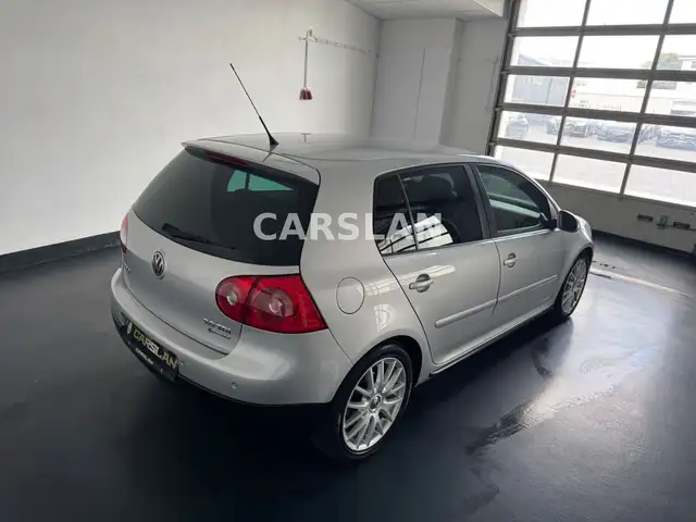 Volkswagen Golf view 12