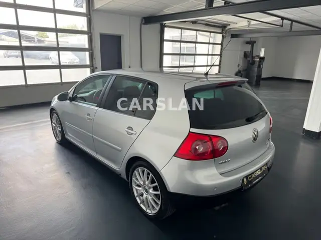 Volkswagen Golf view 10