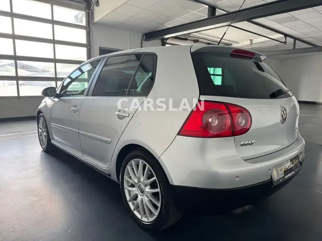 Volkswagen Golf view 13