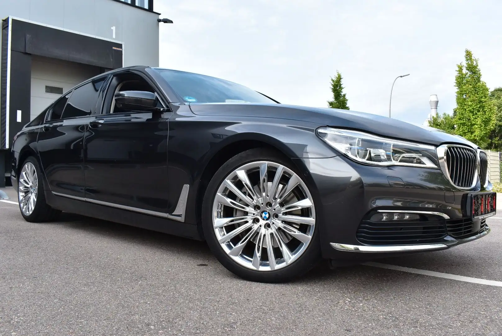 BMW 730 D*Finanzierung 6,99%*HUD*Schiebedach*Tüv Neu* Gri - 2