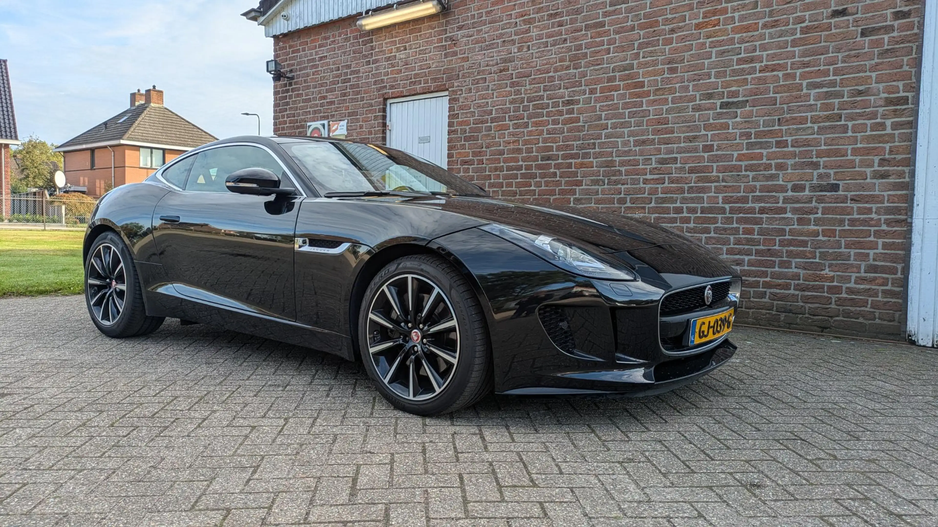 Jaguar F-Type 3.0 V6 Coupé- Navi - Camera — photo 9