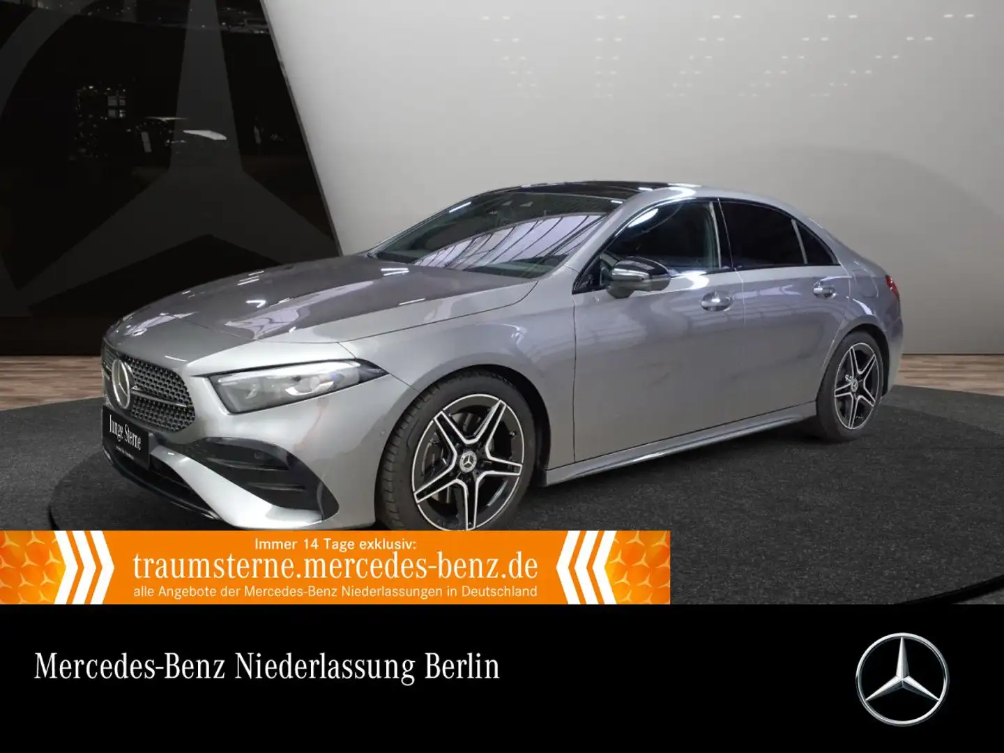 Mercedes-Benz A 220 Lim 4M AMG+NIGHT+PANO+360°+AHK+MULTIBEAM+8G Grau - 1