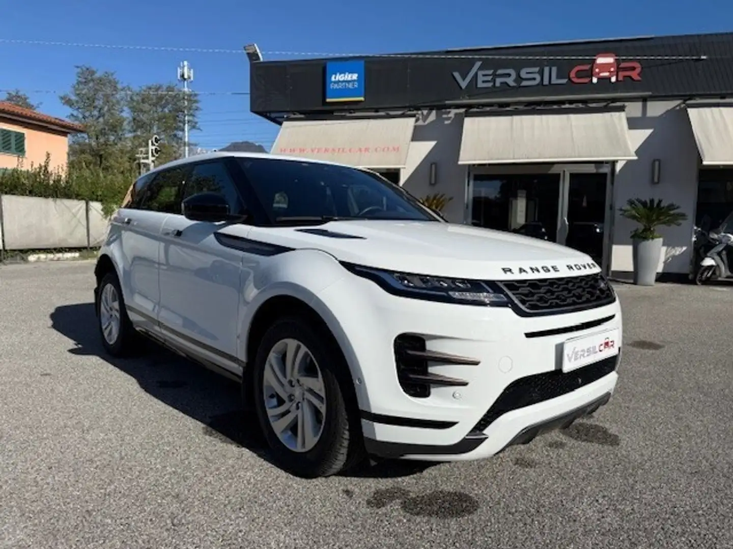 Land Rover Range Rover Evoque Range Rover Evoque 2.0D I4 204 CV AWD Auto R-Dynam Bianco - 1