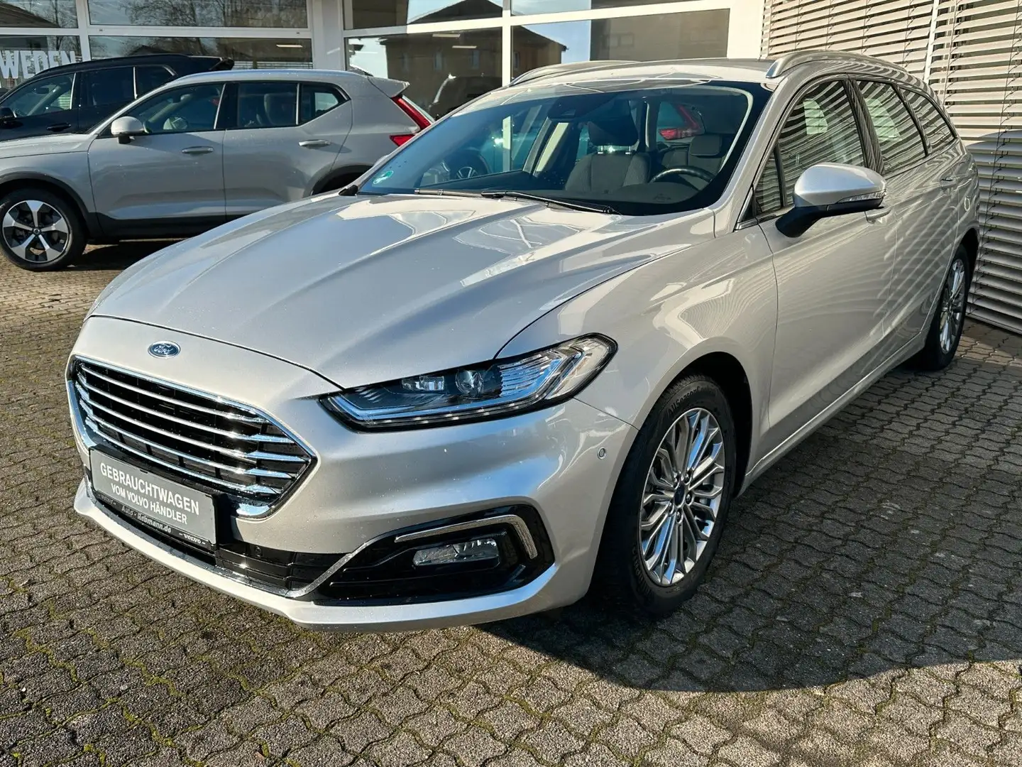 Ford Mondeo Kombi Hybrid Titanium Argent - 2