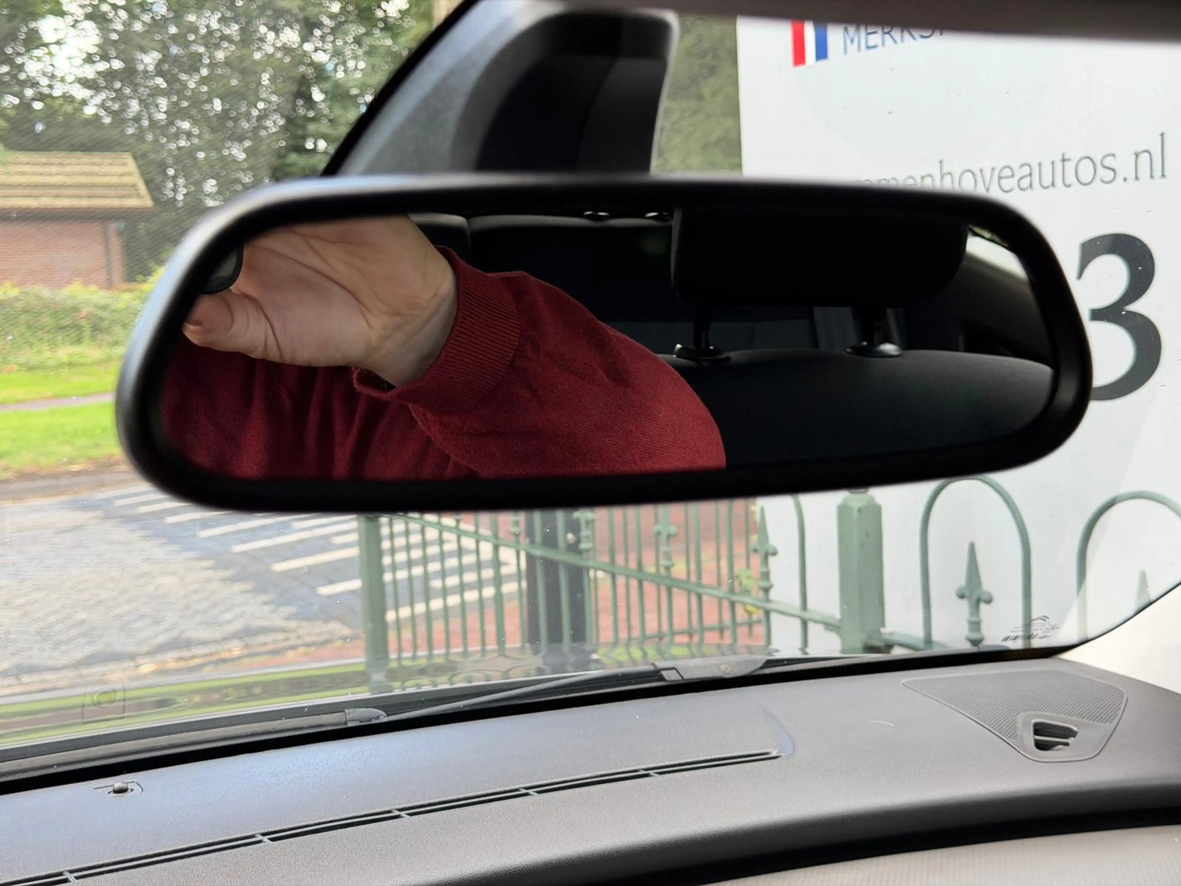 Citroen C4 Cactus 1.2 PureTech Business — photo 14