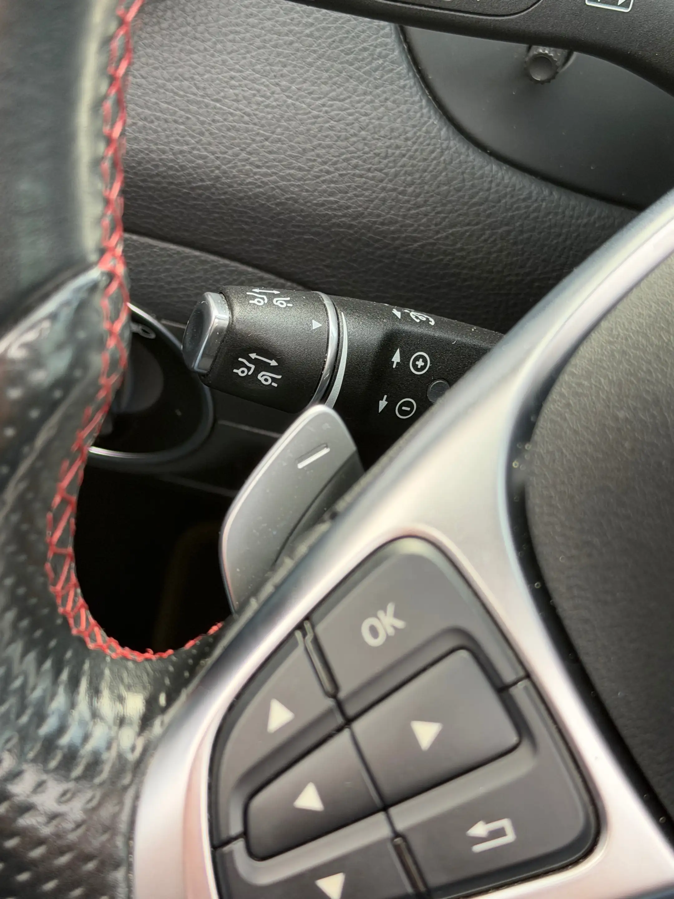 Mercedes-Benz CLA 45 AMG 4-Matic - 381pk - PANO - CAMERA - CARPLAY - ACC - Pack Night — photo 12