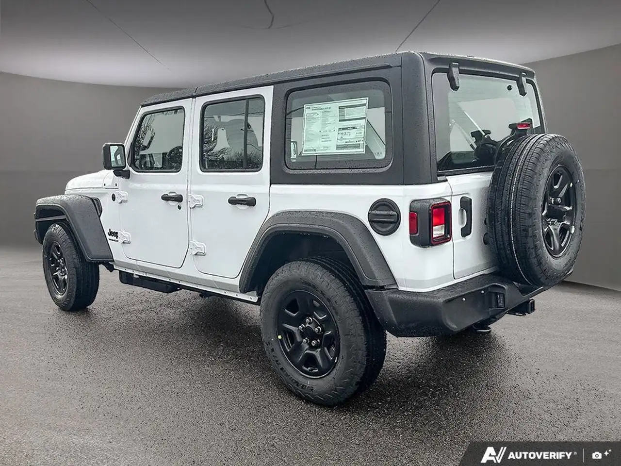 Jeep Wrangler снимка Jeep Wrangler